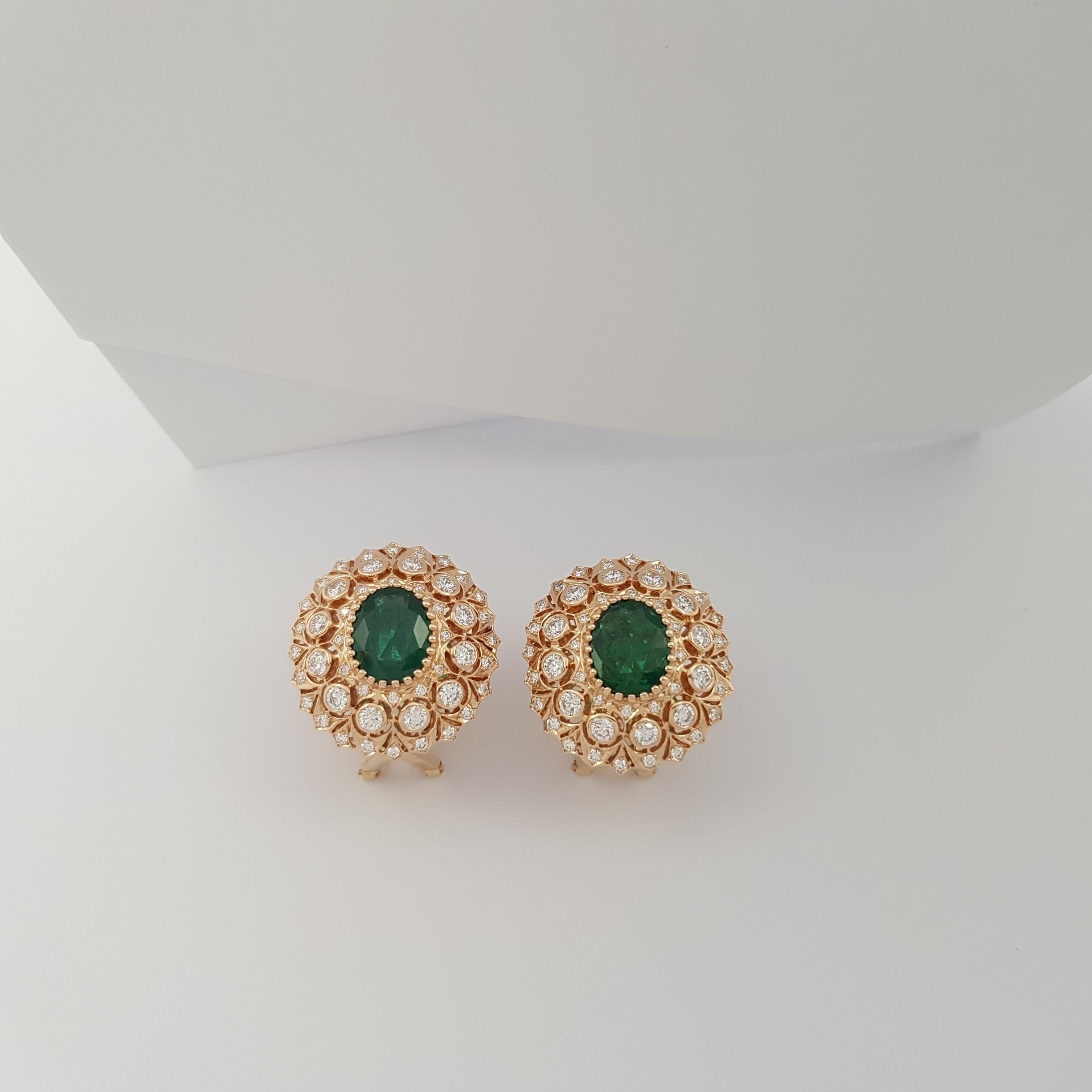 Art Deco Emerald with Diamond Earring set in 18K Rose Gold Settings For Sale