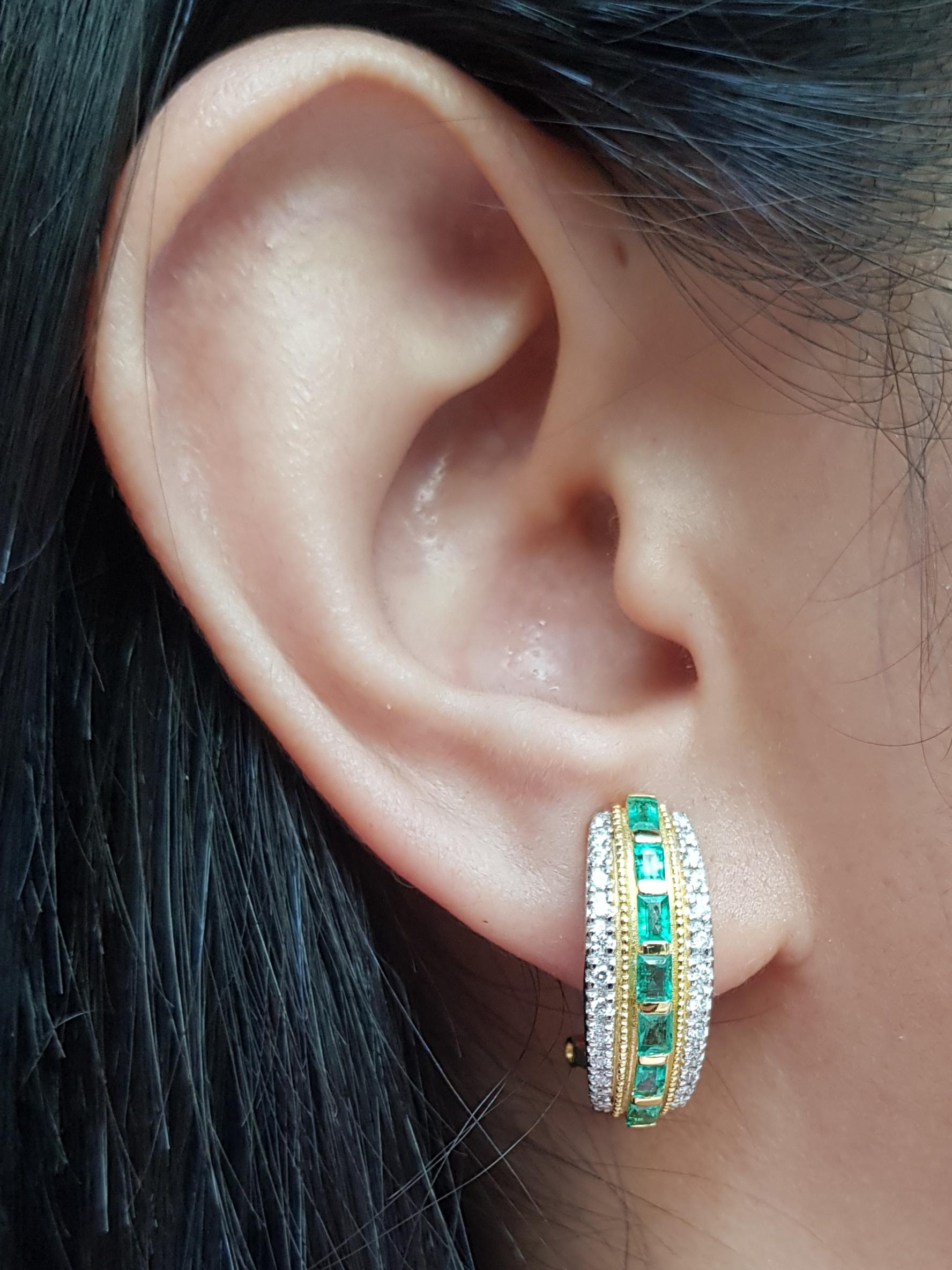 Smaragd 1,20 Karat mit Diamant 0,43 Karat Ohrringe in 18 Karat Goldfassung

Breite:  0.8 cm 
Länge: 2,1 cm
Gesamtgewicht: 12,04 Gramm

