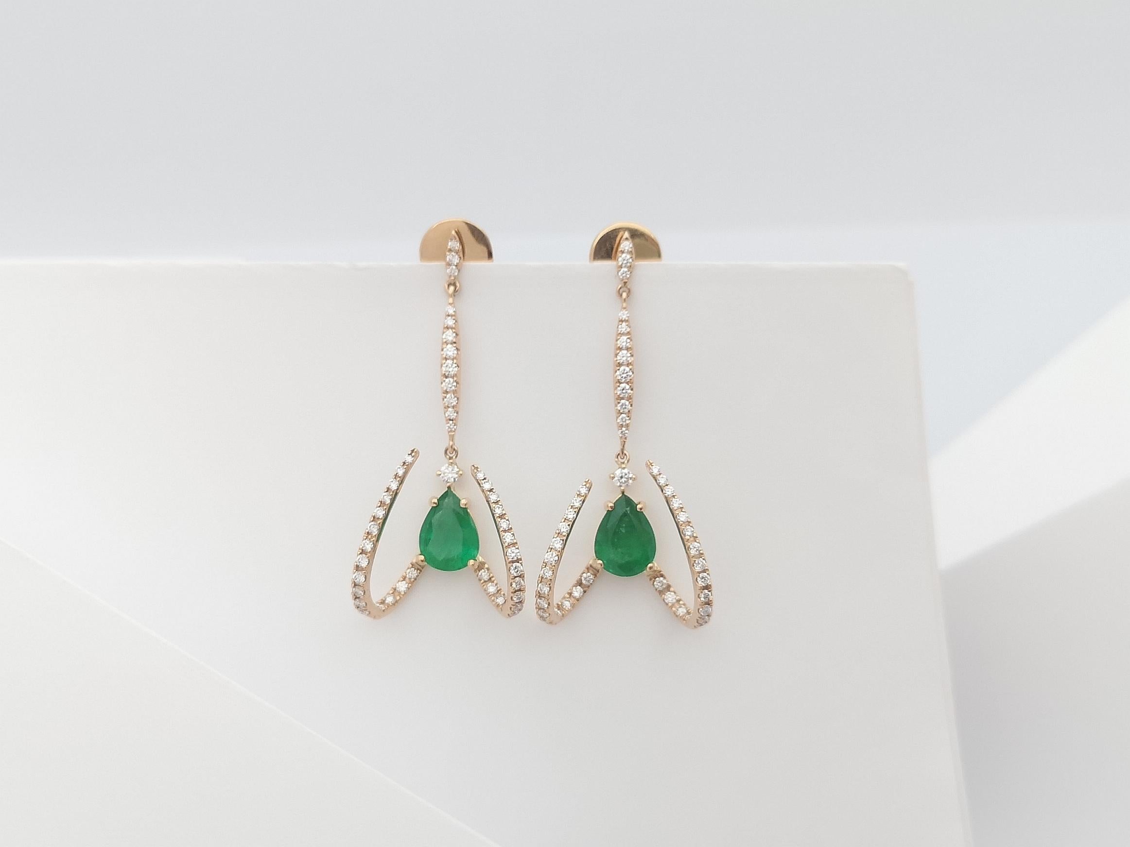 Pear Cut Emerald with Diamond Earrings Set in 18 Karat Rose Gold by Kavant & Sharart For Sale