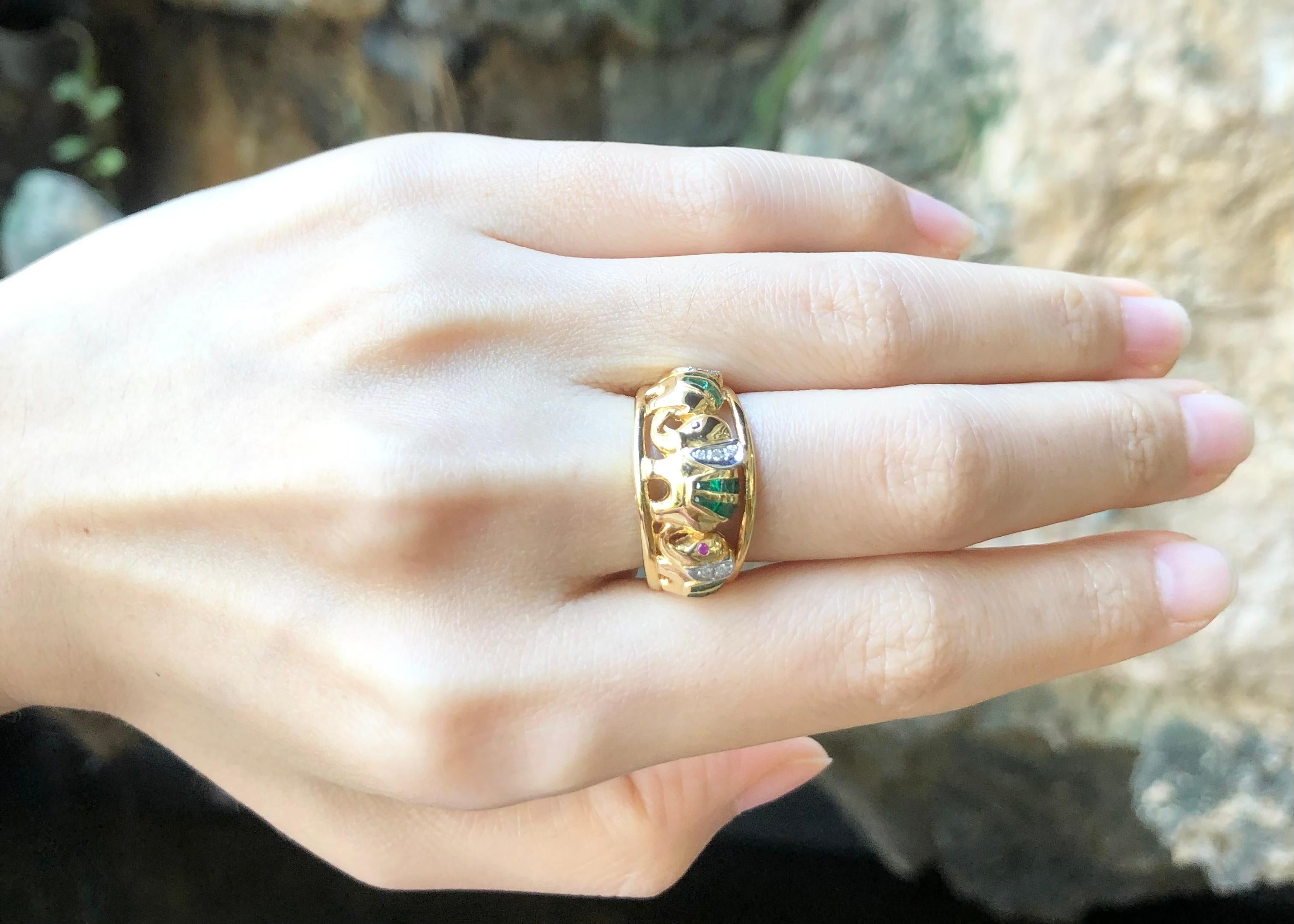 Contemporary Emerald with Diamond Elephant Ring Set in 18 Karat Gold Settings For Sale