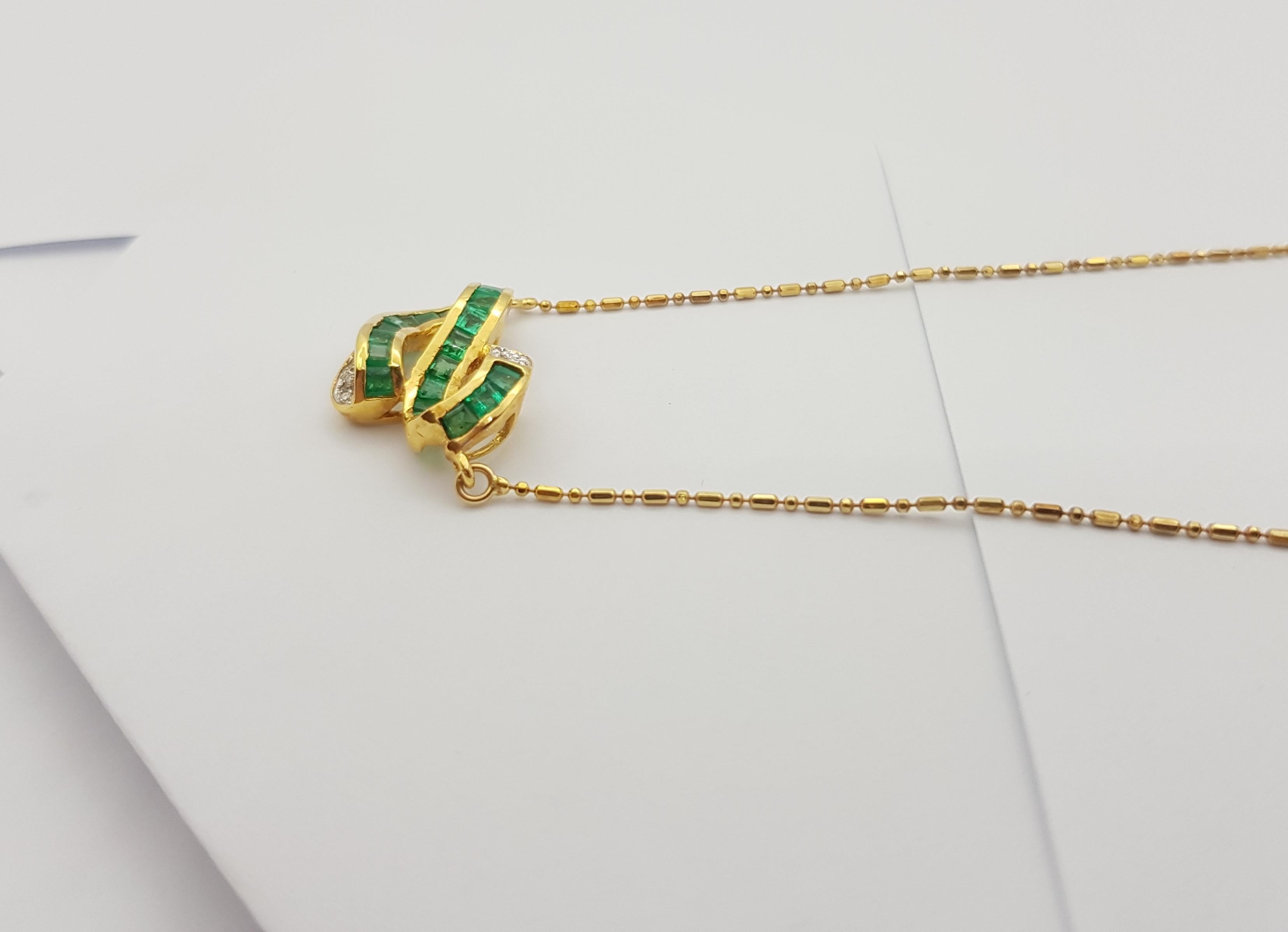 Halskette mit Smaragd und Diamant in 18 Karat Goldfassung im Angebot 5