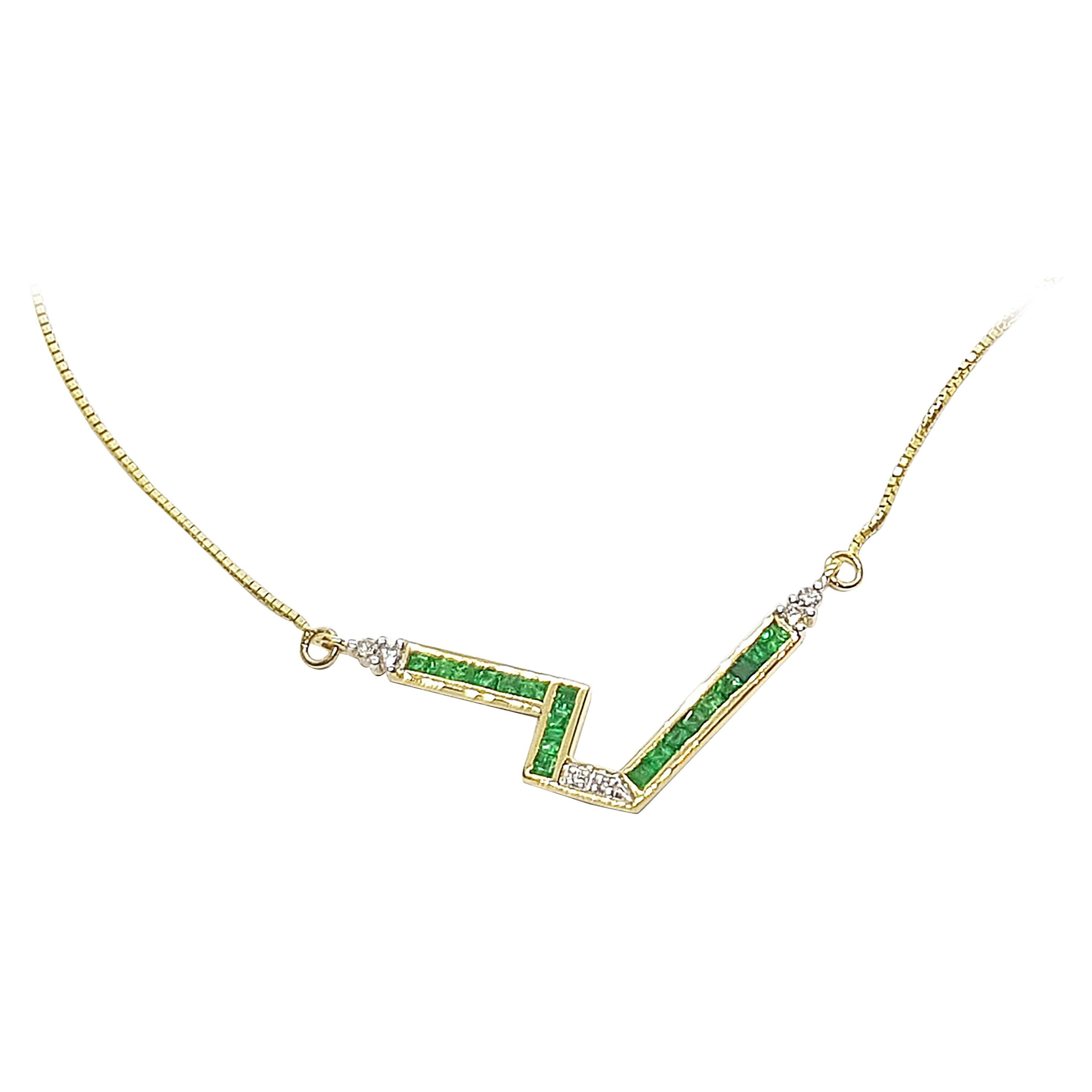 Emerald with Diamond Necklace Set in 18 Karat Gold Setting For Sale