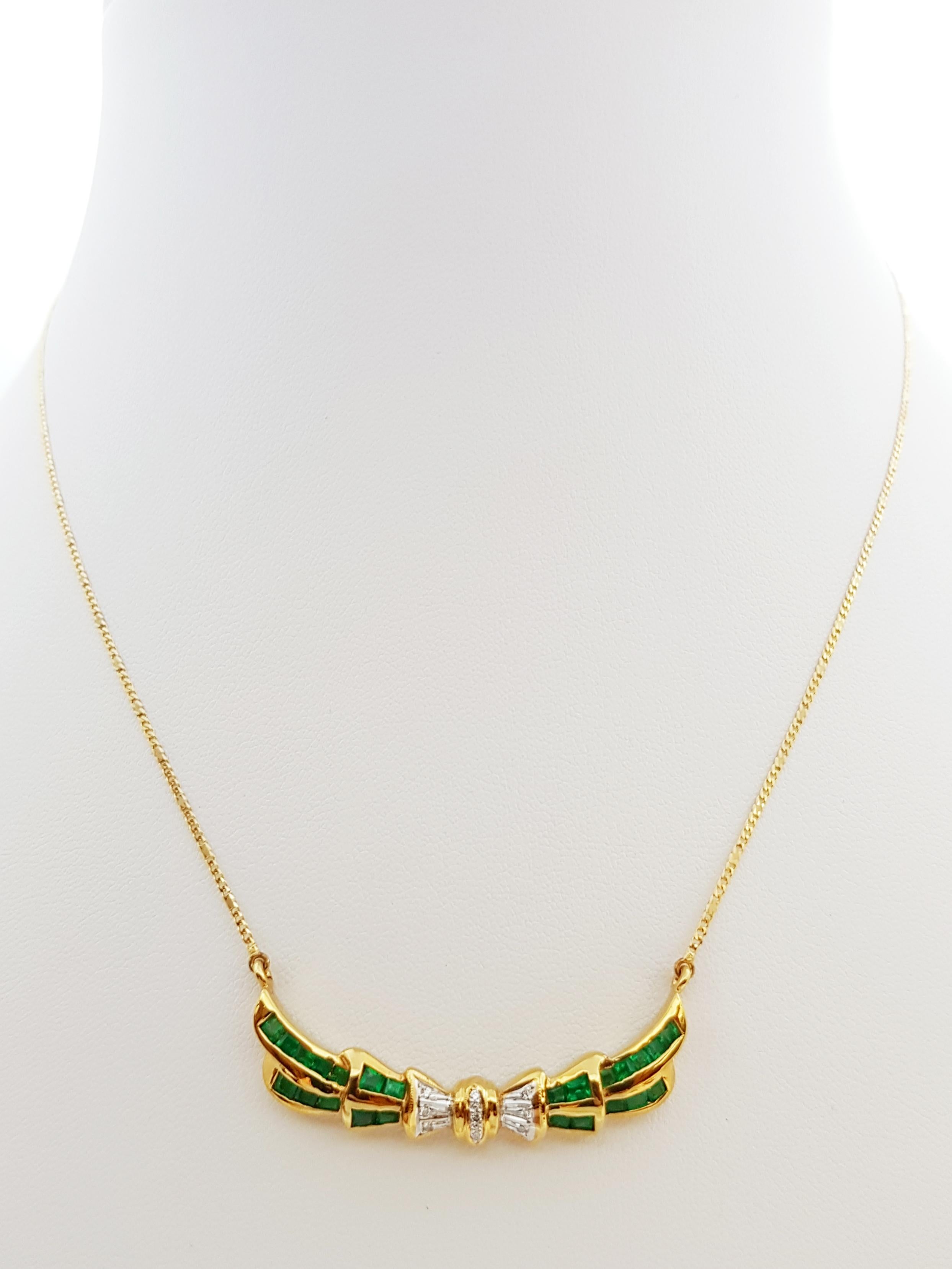Emerald 1.02 carats with Diamond 0.04 carat Necklace set in 18 Karat Gold Settings

Width: 1.3 cm 
Length: 44.0 cm
Total Weight: 9.34 grams

