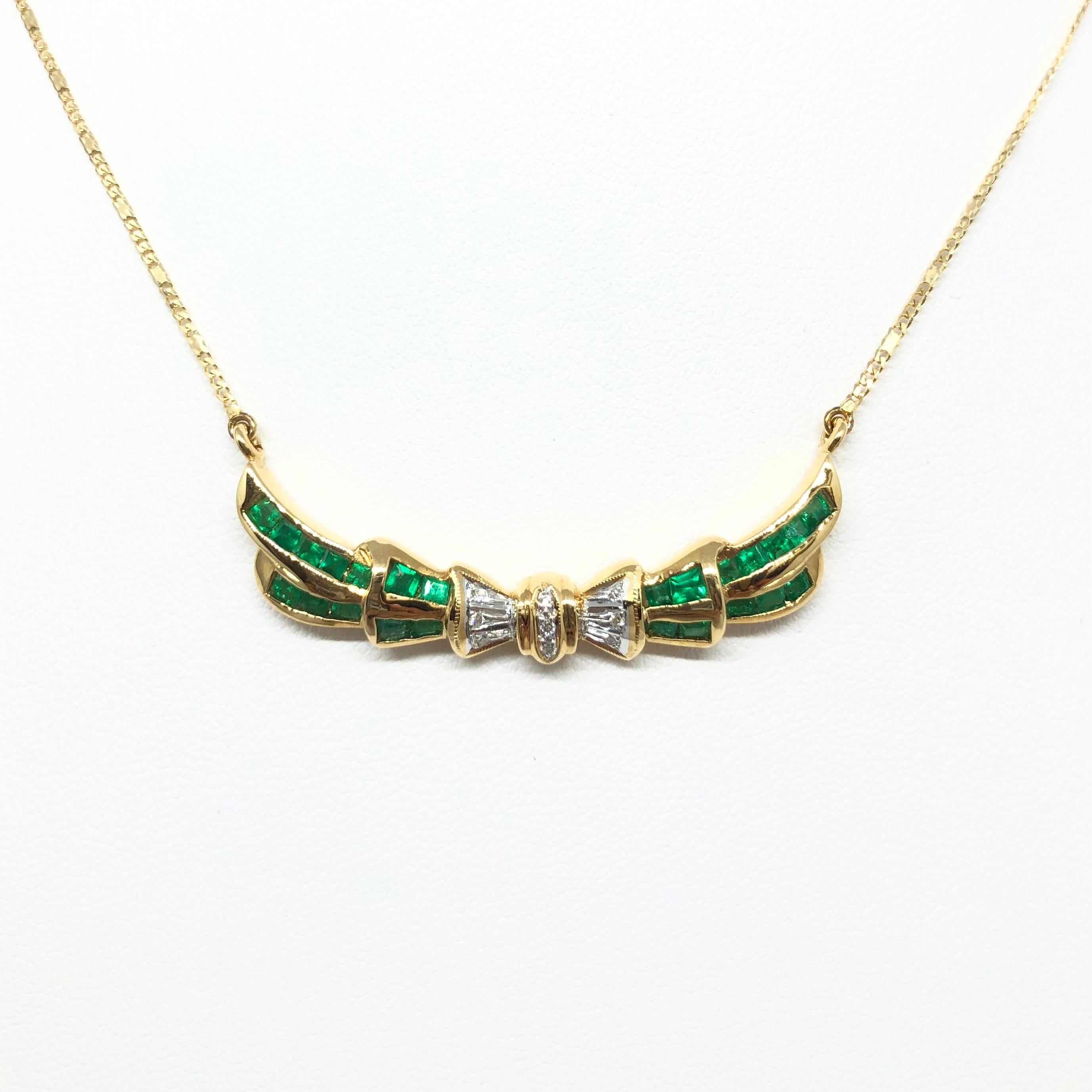 Art Deco Emerald with Diamond Necklace Set in 18 Karat Gold Settings For Sale
