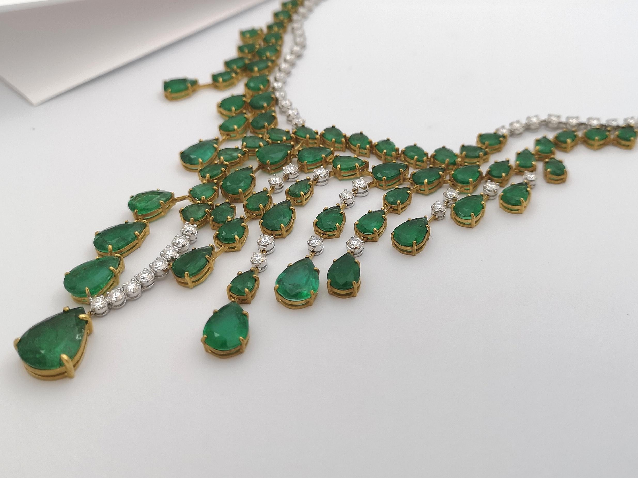 Emerald with Diamond Necklace Set in 18 Karat White Gold Settings For Sale 2
