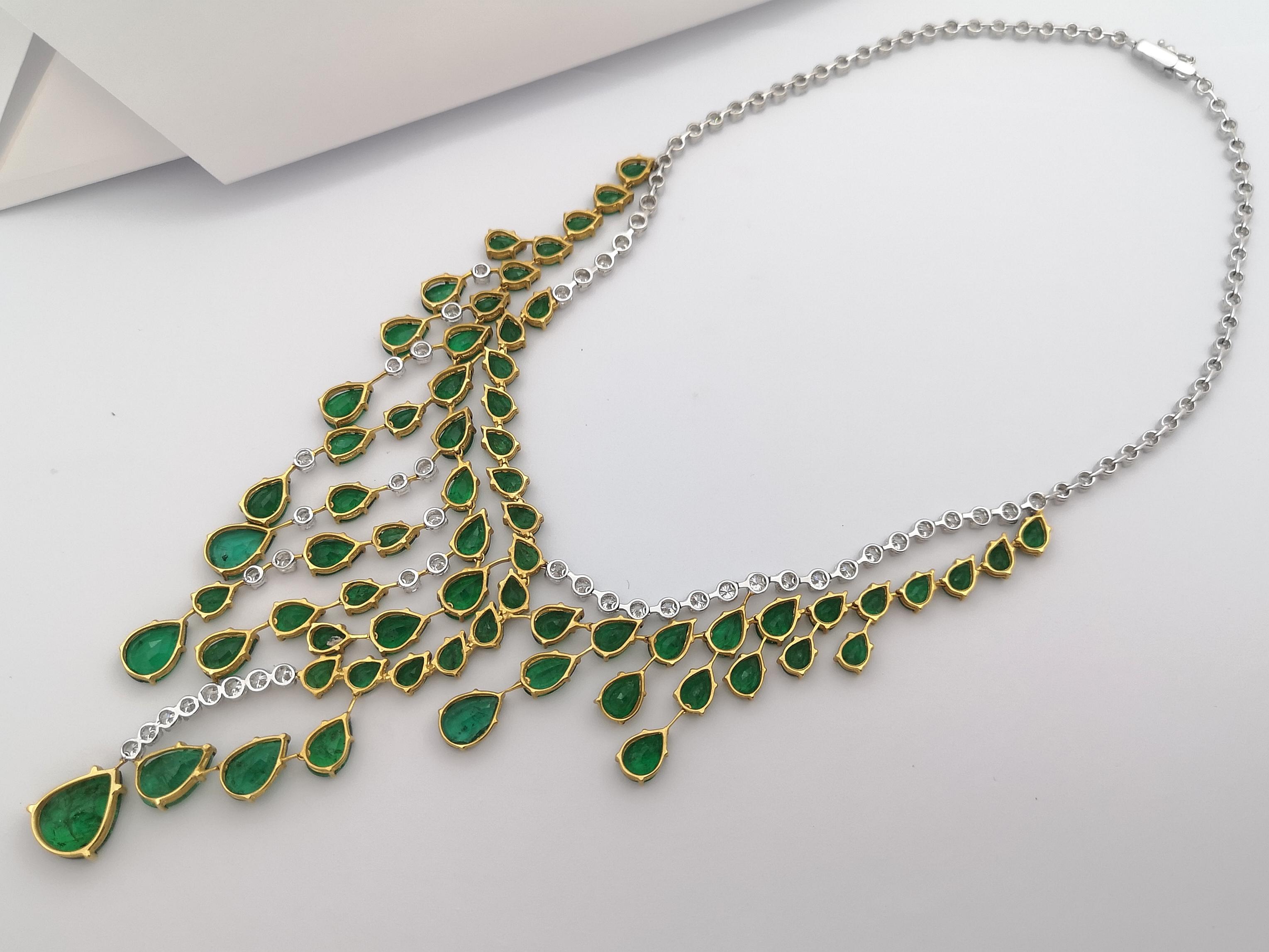 Emerald with Diamond Necklace Set in 18 Karat White Gold Settings For Sale 3