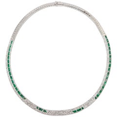 Collier d'émeraudes et de diamants en or blanc 18 carats