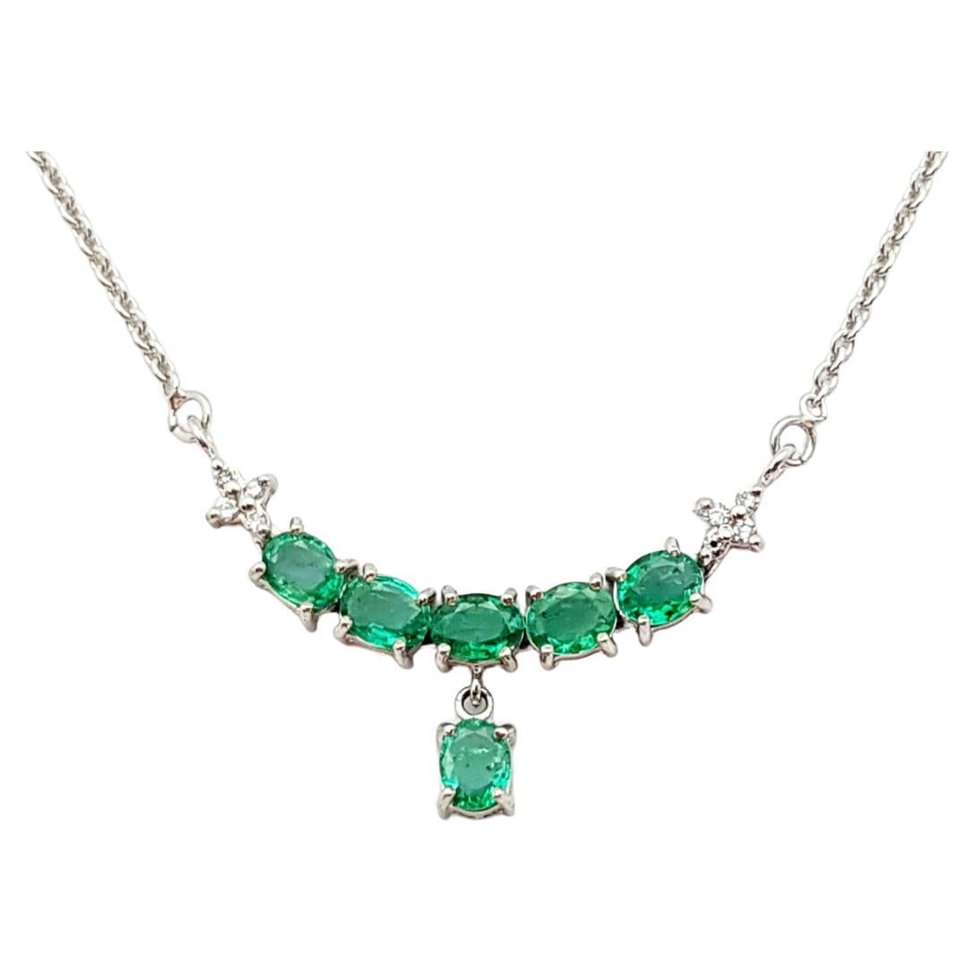 Emerald with Diamond Necklace Set in 18 Karat White Gold Settings For Sale