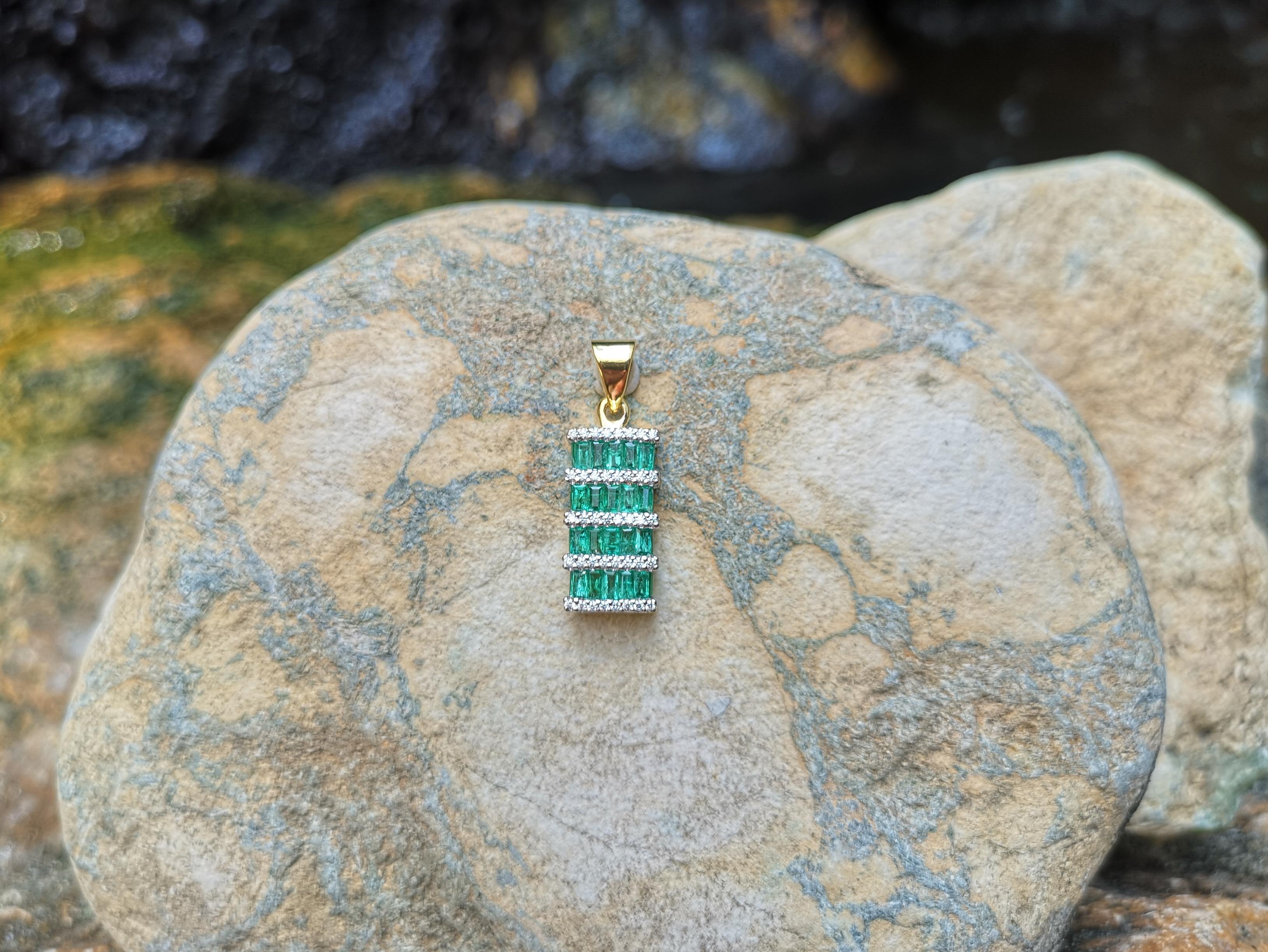 Emerald Cut Emerald with Diamond Pendant Set in 18 Karat Gold Setting For Sale