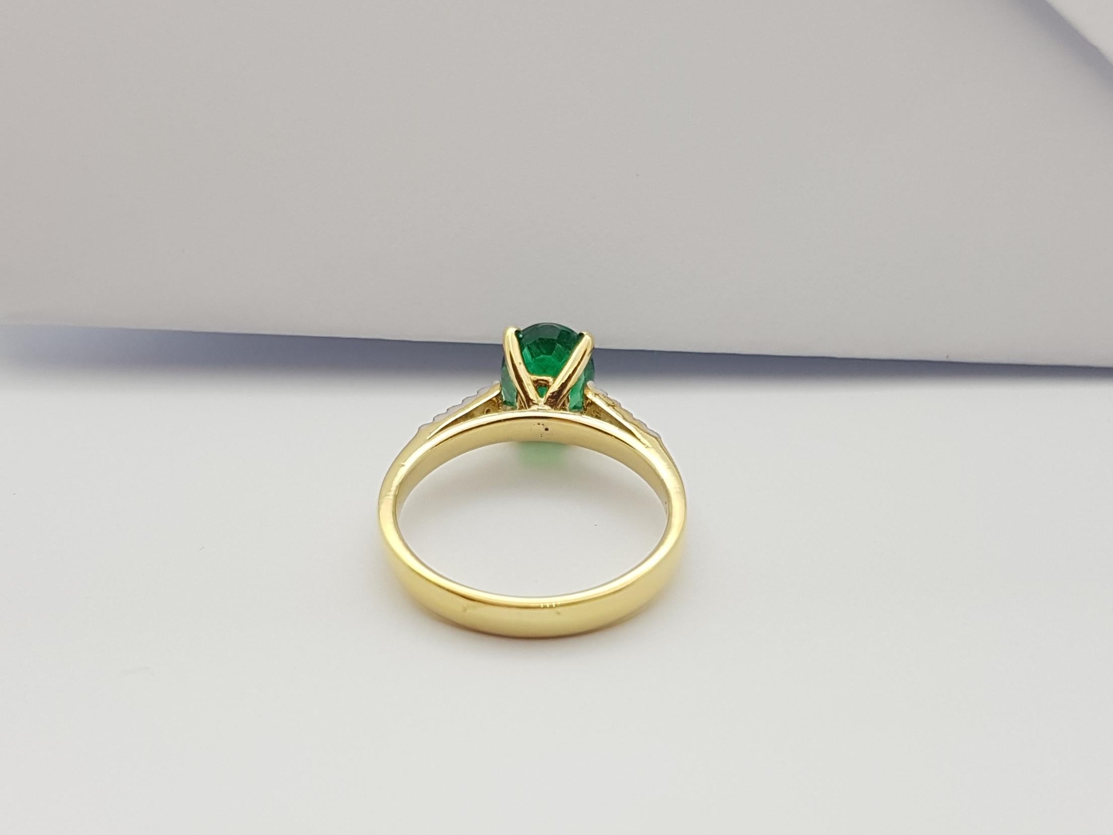 Ring mit Smaragd und Diamant in 18 Karat Goldfassung im Angebot 5