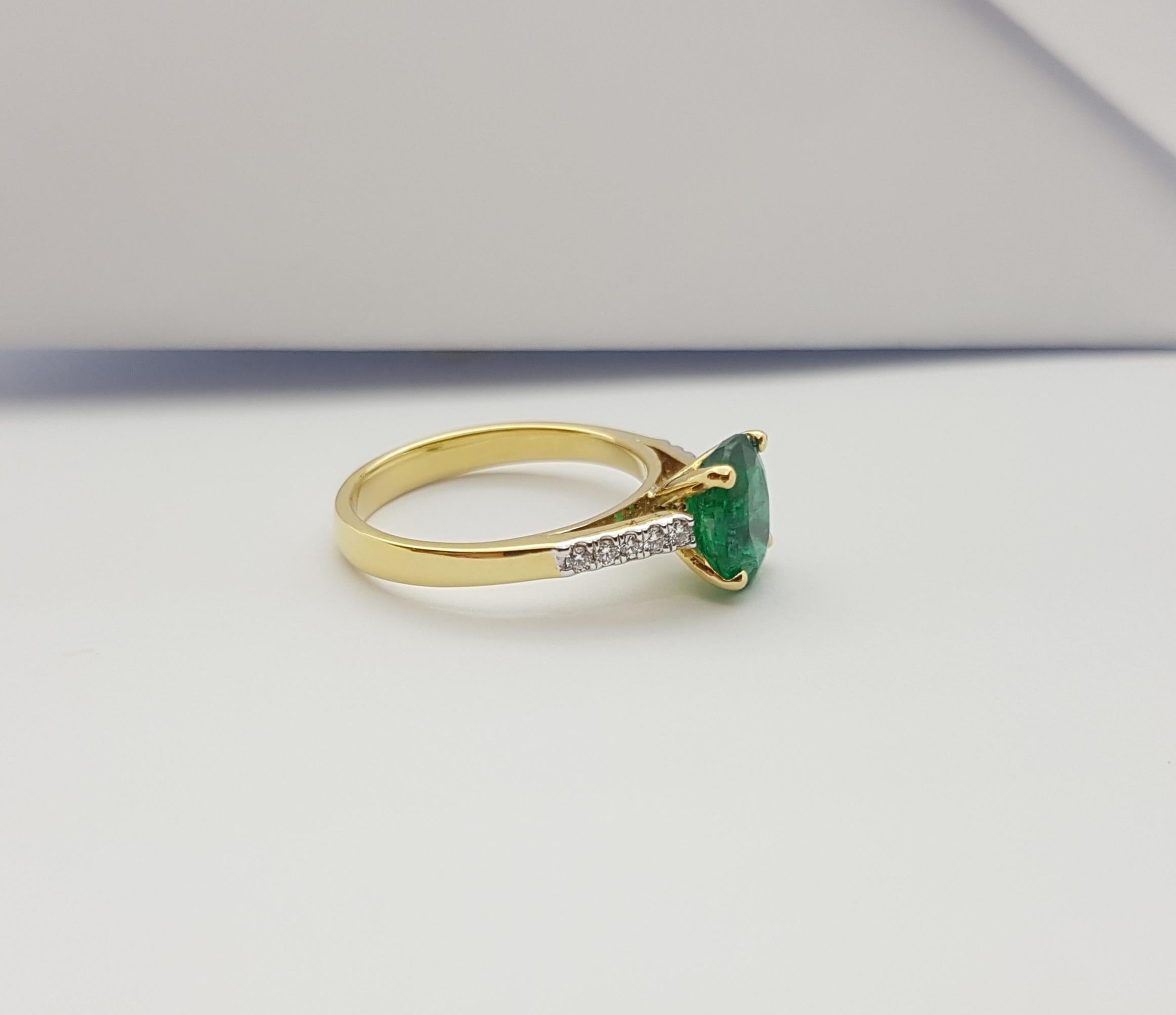 Ring mit Smaragd und Diamant in 18 Karat Goldfassung im Angebot 6