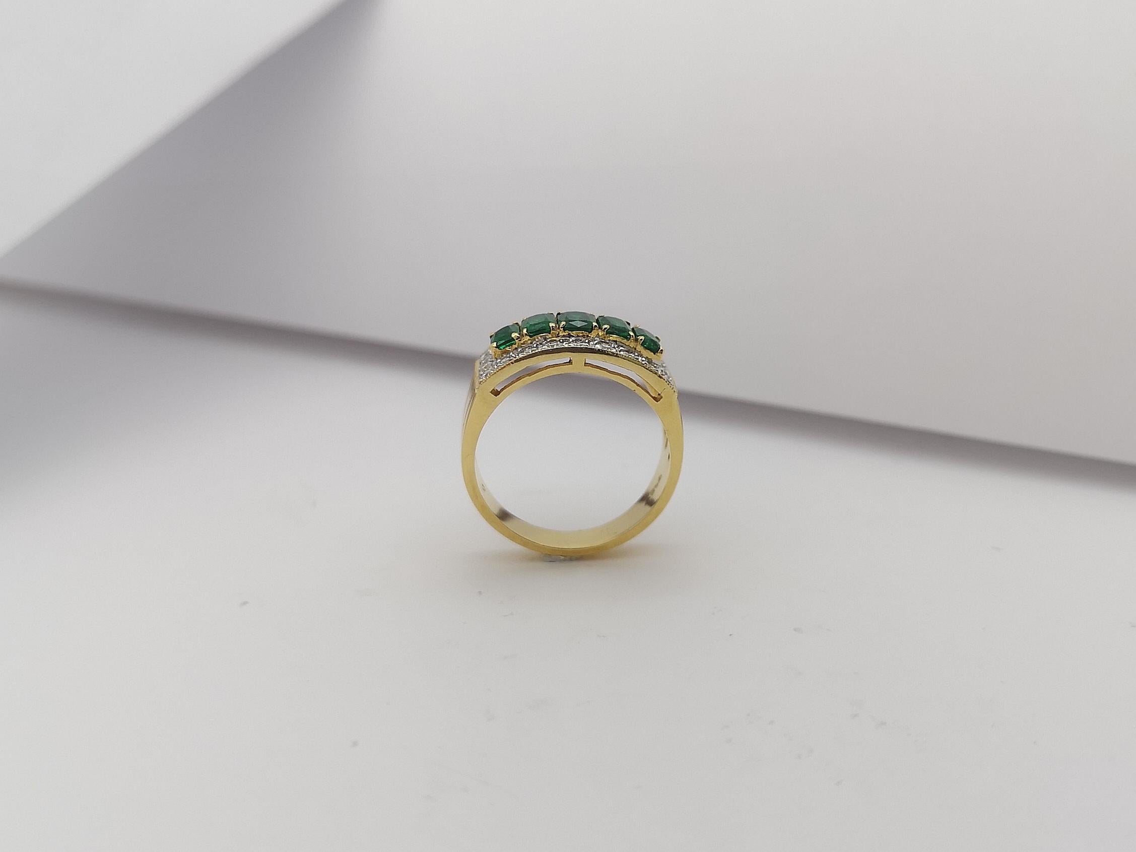 Emerald with Diamond Ring Set in 18 Karat Gold Settings For Sale 8