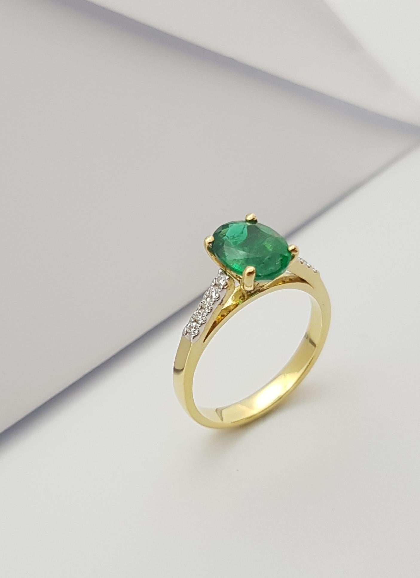 Ring mit Smaragd und Diamant in 18 Karat Goldfassung im Angebot 8
