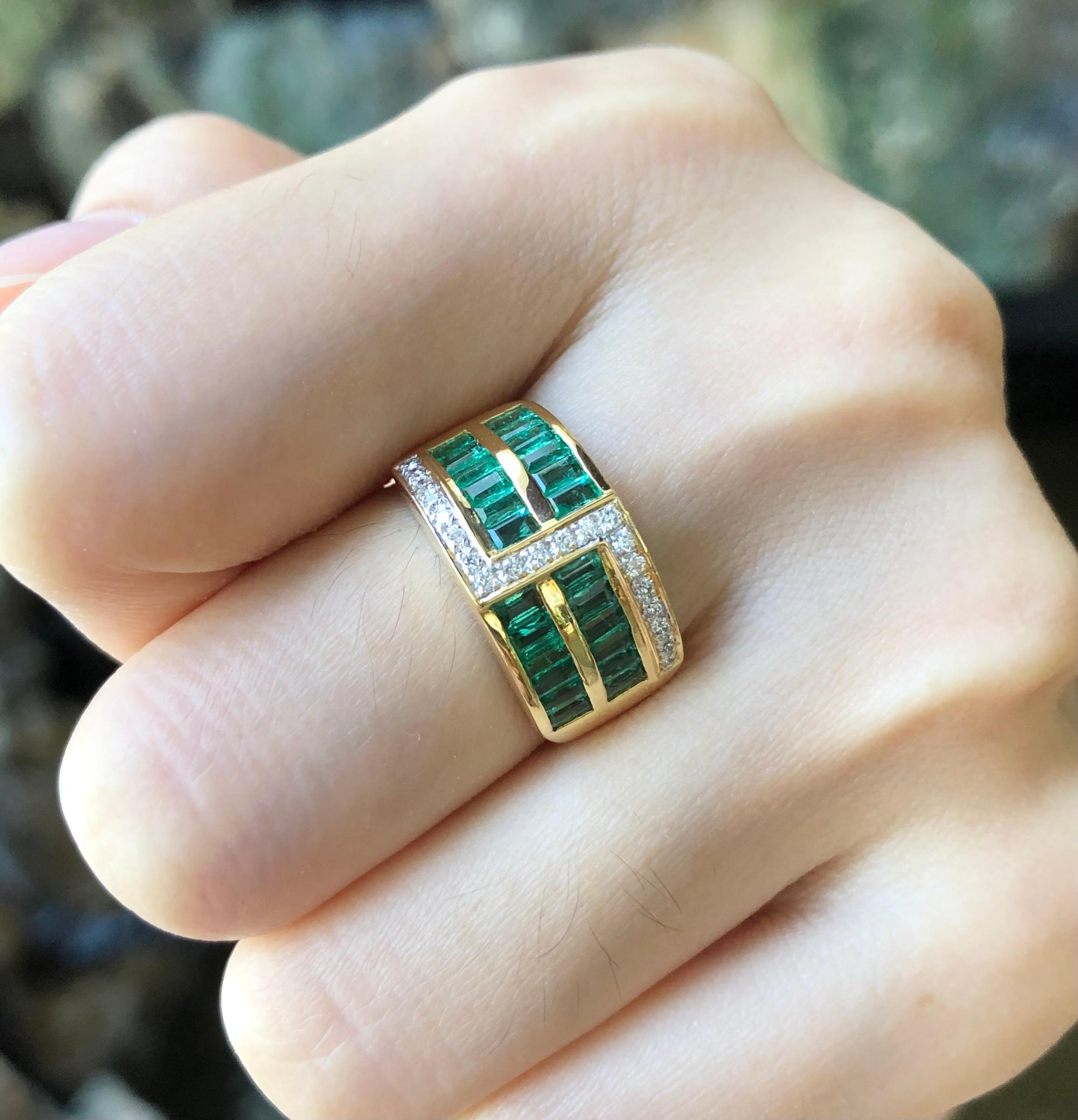 Emerald 1.17 carats with Diamond 0.14 carat Ring set in 18 Karat Gold Settings

Width:  1.8 cm 
Length: 1.0 cm
Ring Size: 53
Total Weight: 8.29 grams

