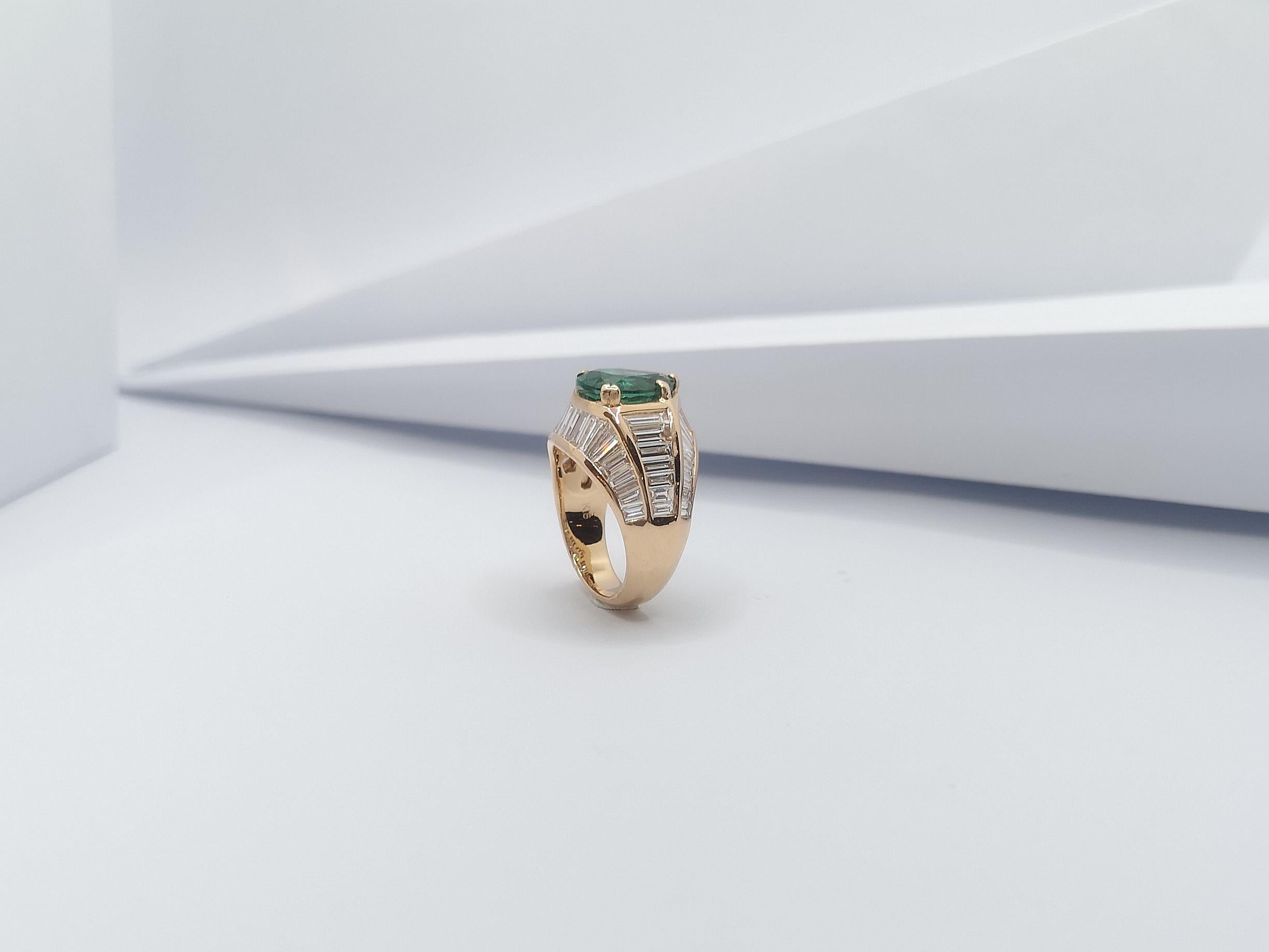 Emerald with Diamond Ring Set in 18 Karat Rose Gold Settings For Sale 10