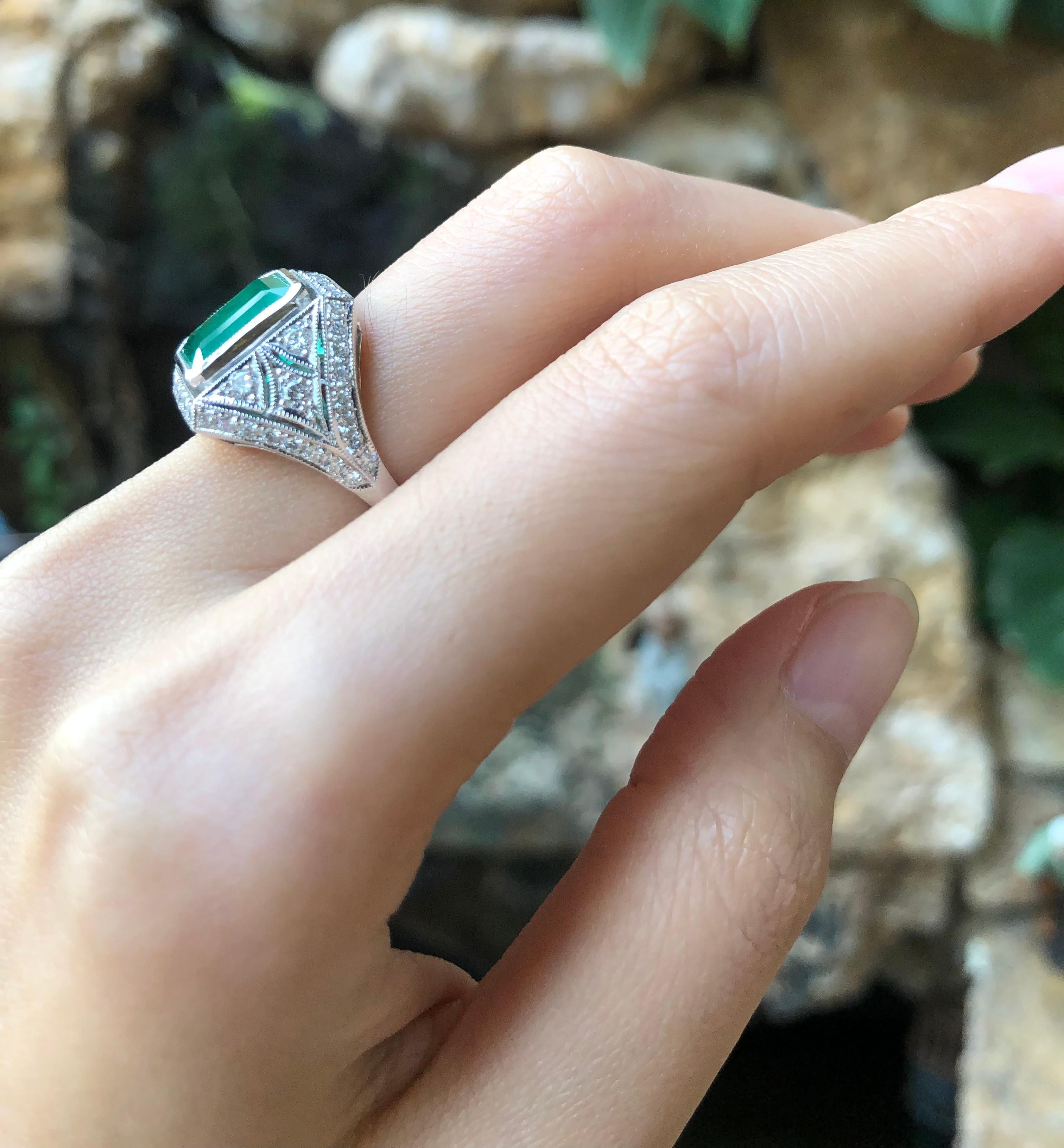 Emerald with Diamond Ring Set in 18 Karat White Gold Settings For Sale 2