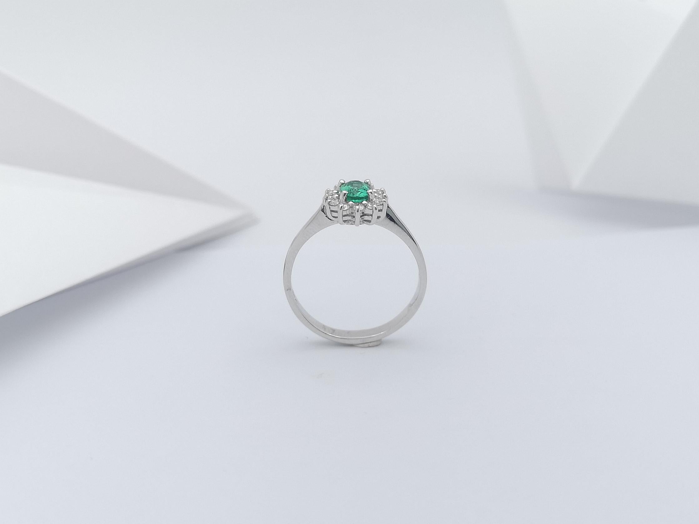 Ring mit Smaragd und Diamant in 18 Karat Weißgold gefasst im Angebot 6