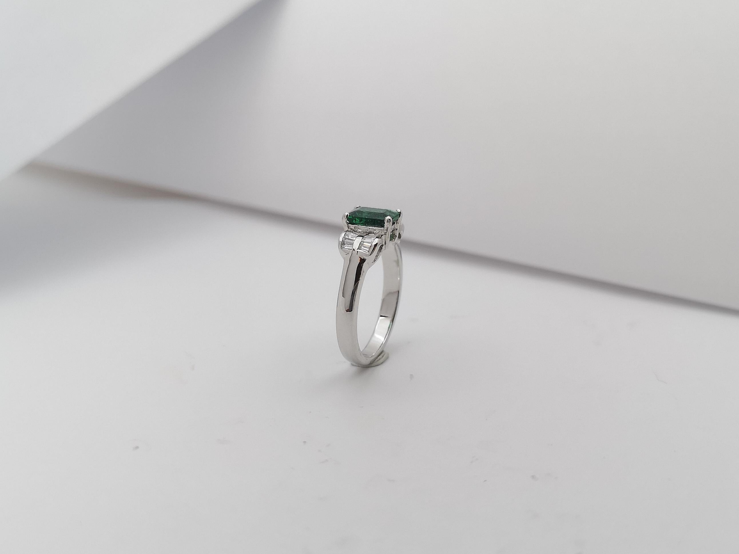 Emerald with Diamond Ring Set in 18 Karat White Gold Settings For Sale 12