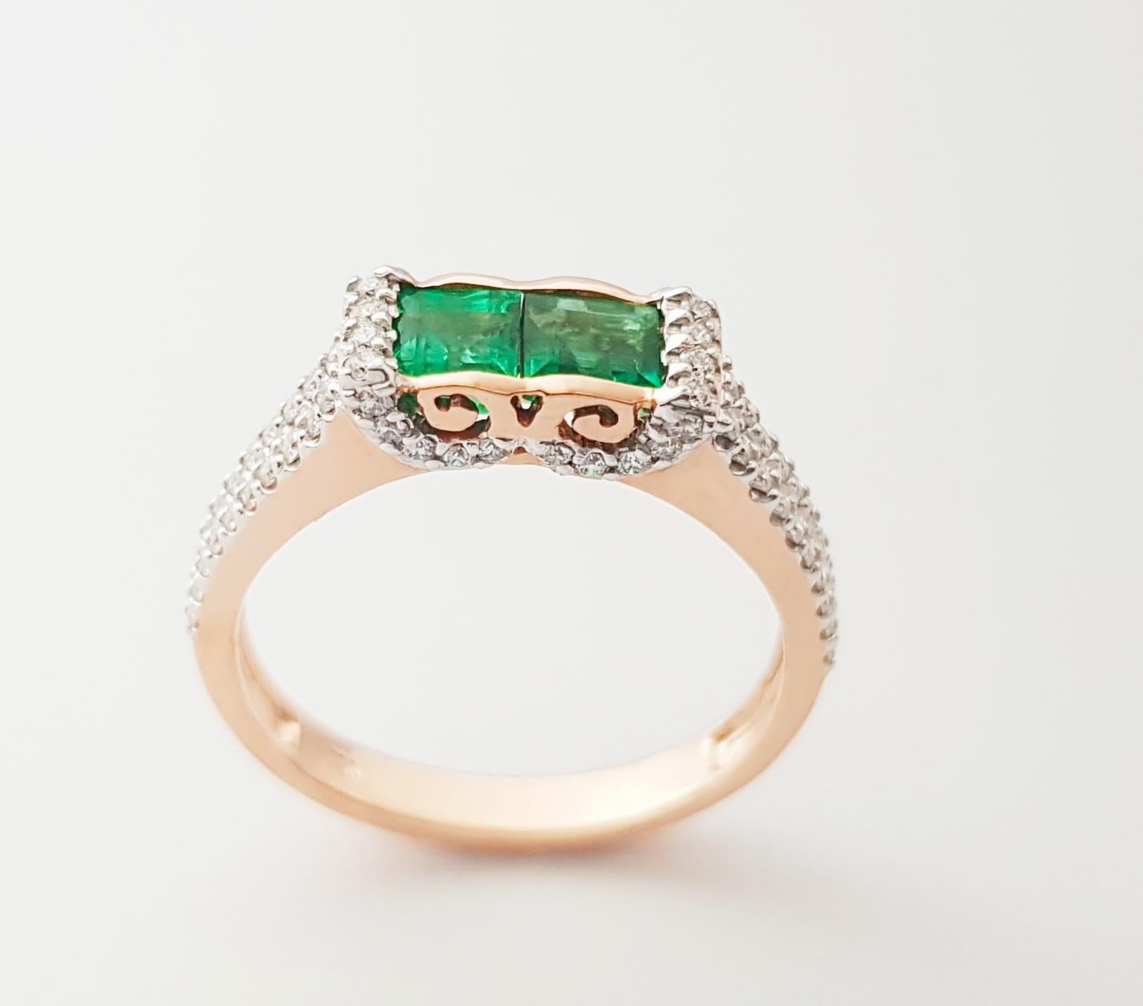 Bague sertie d'émeraudes et de diamants en or rose 18 carats en vente 11