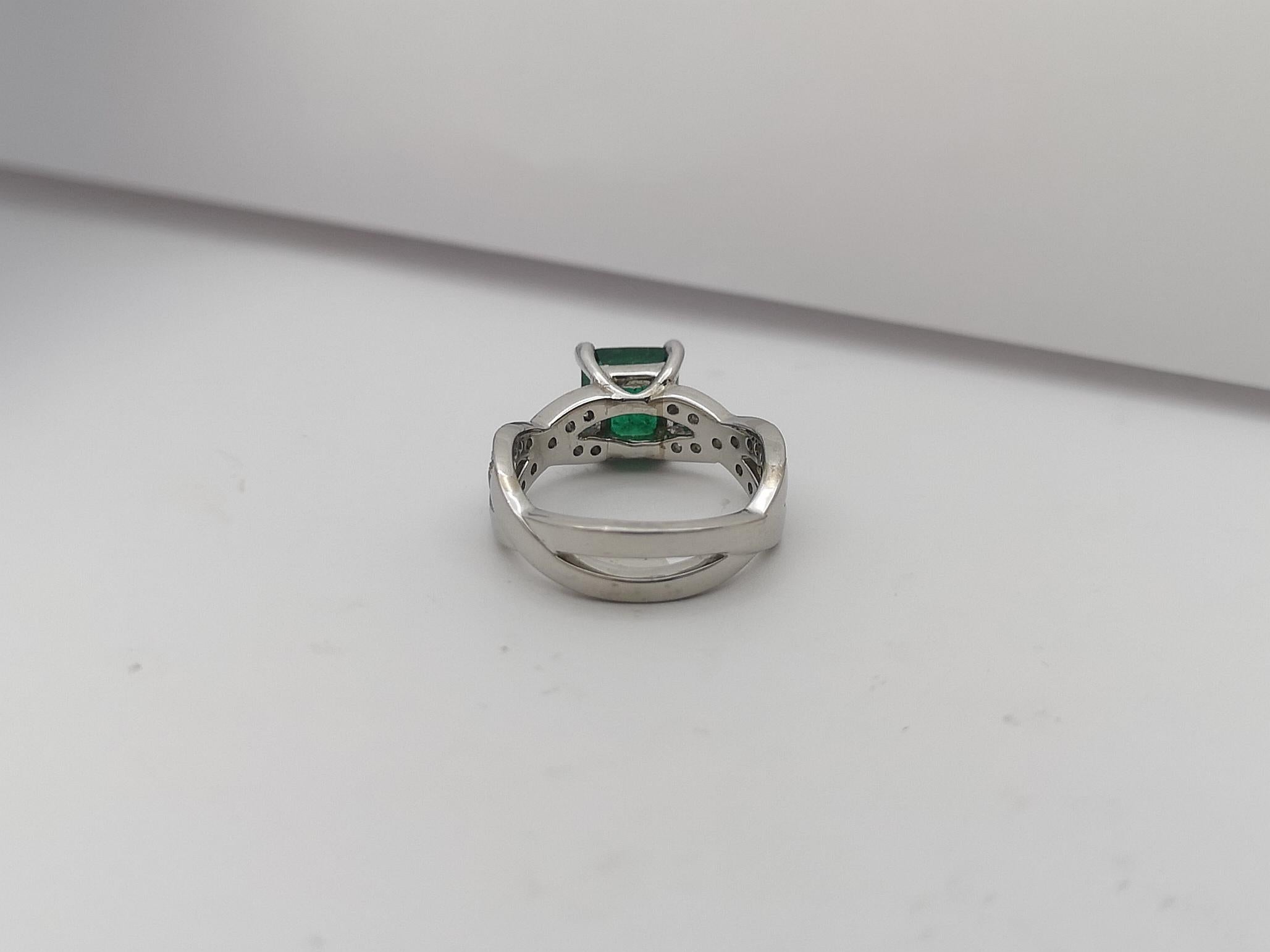 Emerald with Diamond Ring Set in Platinum 950 Settings For Sale 4