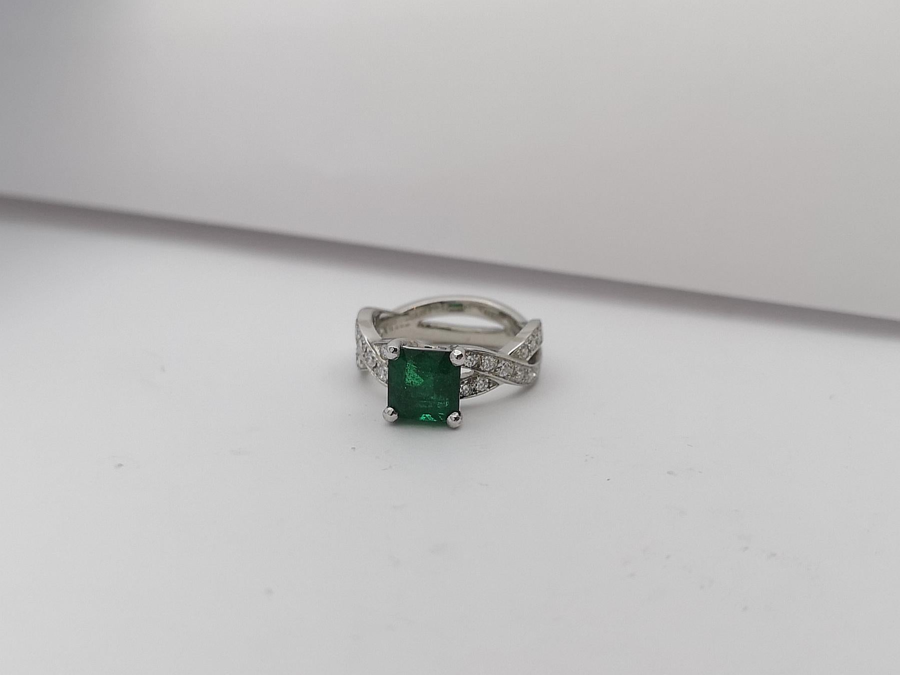 Emerald with Diamond Ring Set in Platinum 950 Settings For Sale 1