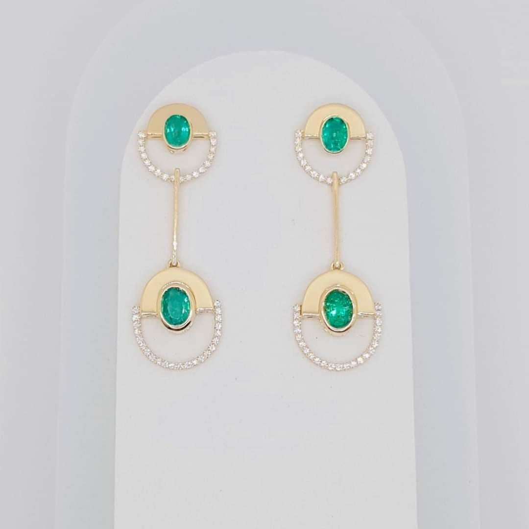 Emerald with Diamond Twist Reflection Earrings set in 18K Gold  Settings  For Sale 1