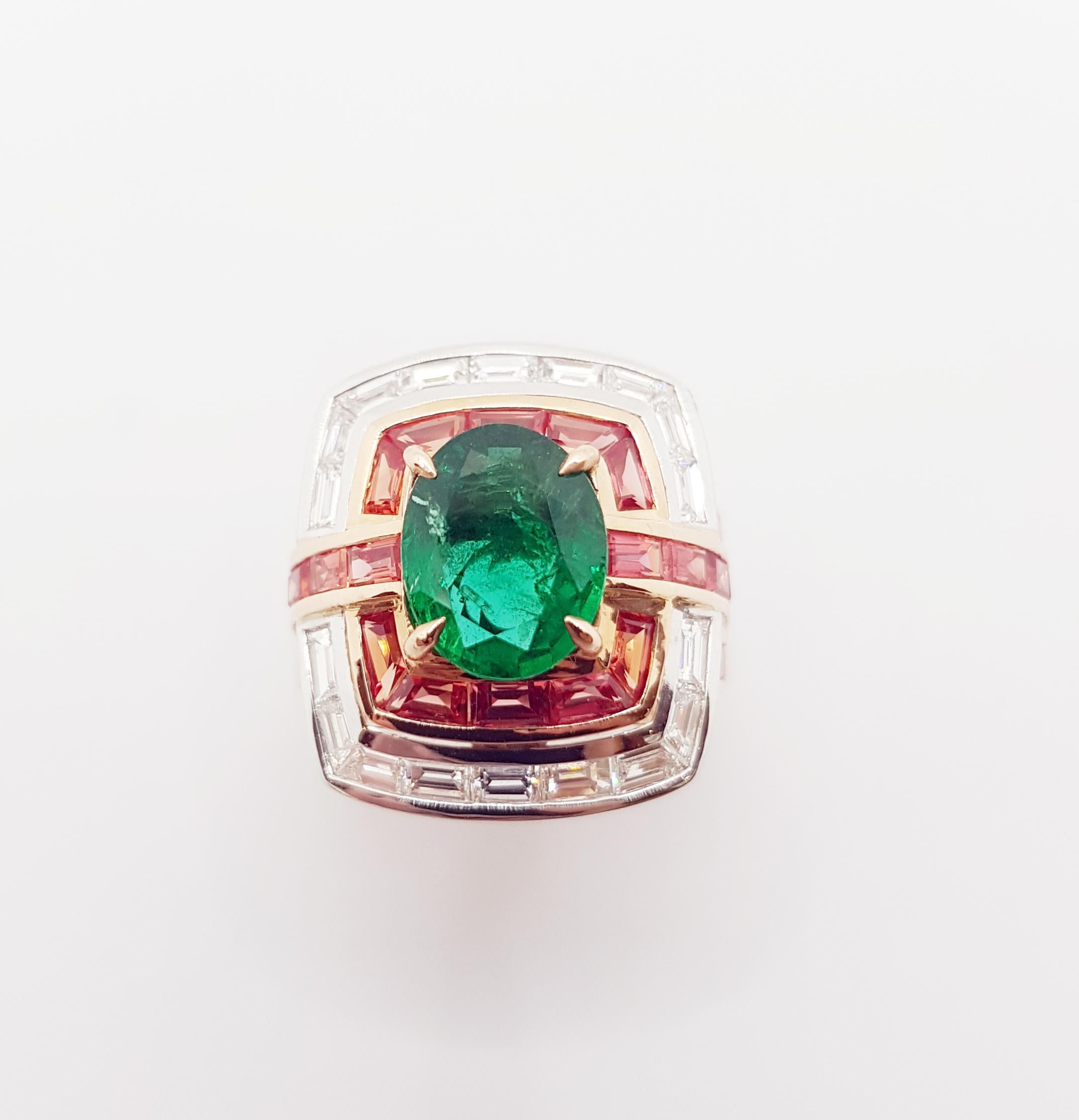 Emerald with Orange Sapphire and Diamond Ring Set in 18 Karat Rose Gold Settings For Sale 1