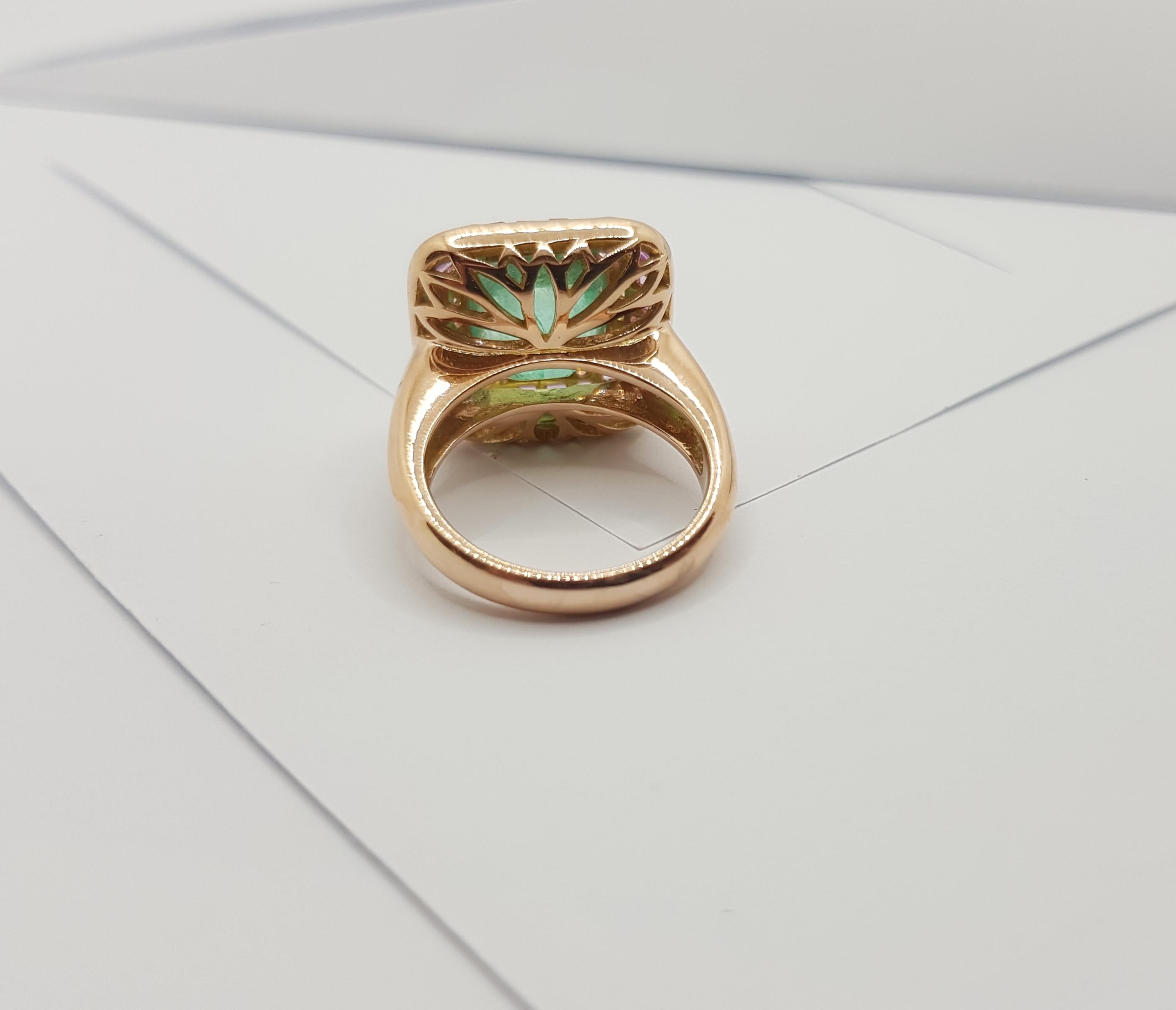 Emerald with Pink Sapphire and Diamond Ring Set 18 Karat Rose Gold Settings For Sale 4