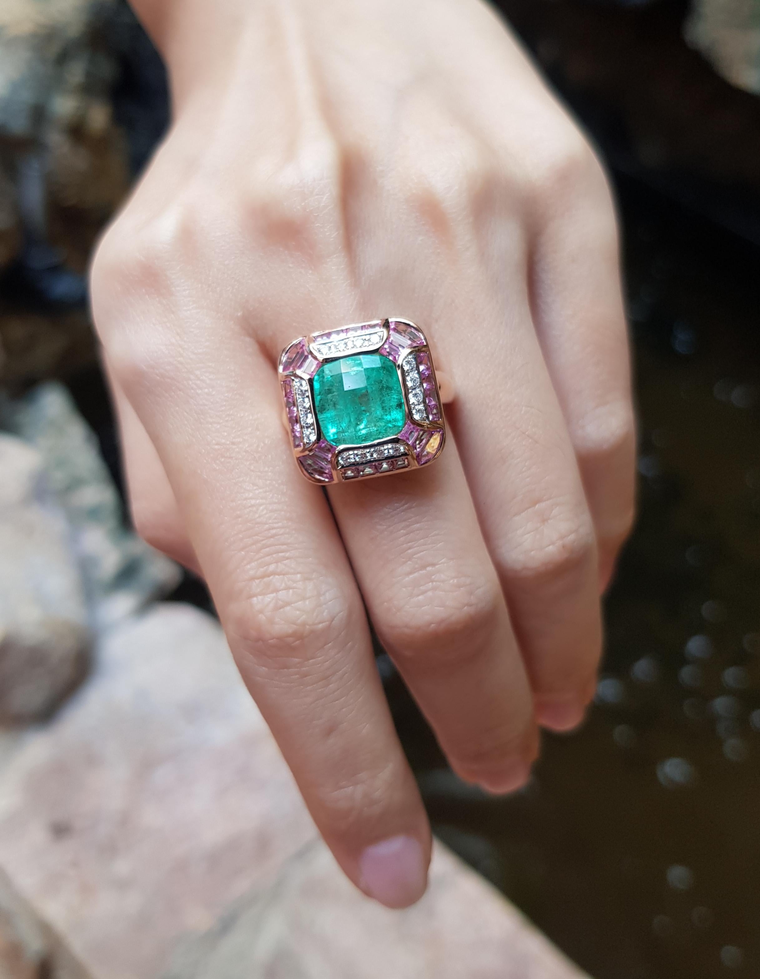 Emerald 5.52 carats with Pink Sapphire 2.84 carats and Diamond 0.25 carat Ring set 18 Karat Rose Gold Settings

Width:  1.9 cm 
Length: 1.9 cm
Ring Size: 53
Total Weight: 12.91 grams


