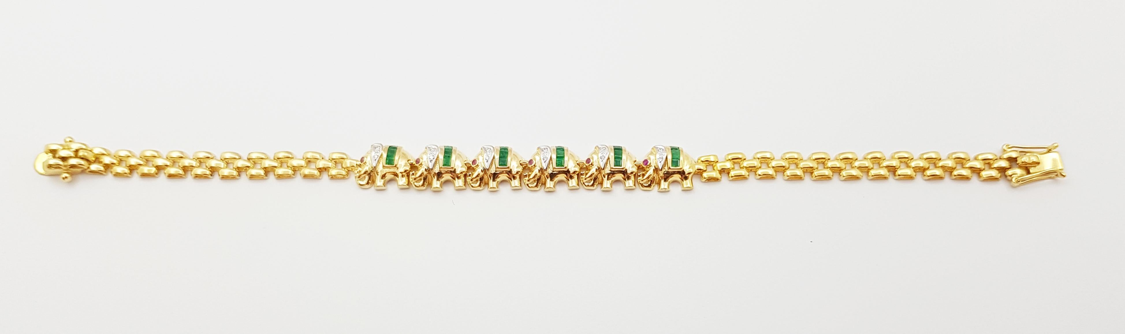 Emerald with Ruby Elephant Bracelet Set in 18 Karat Gold Settings For Sale 6