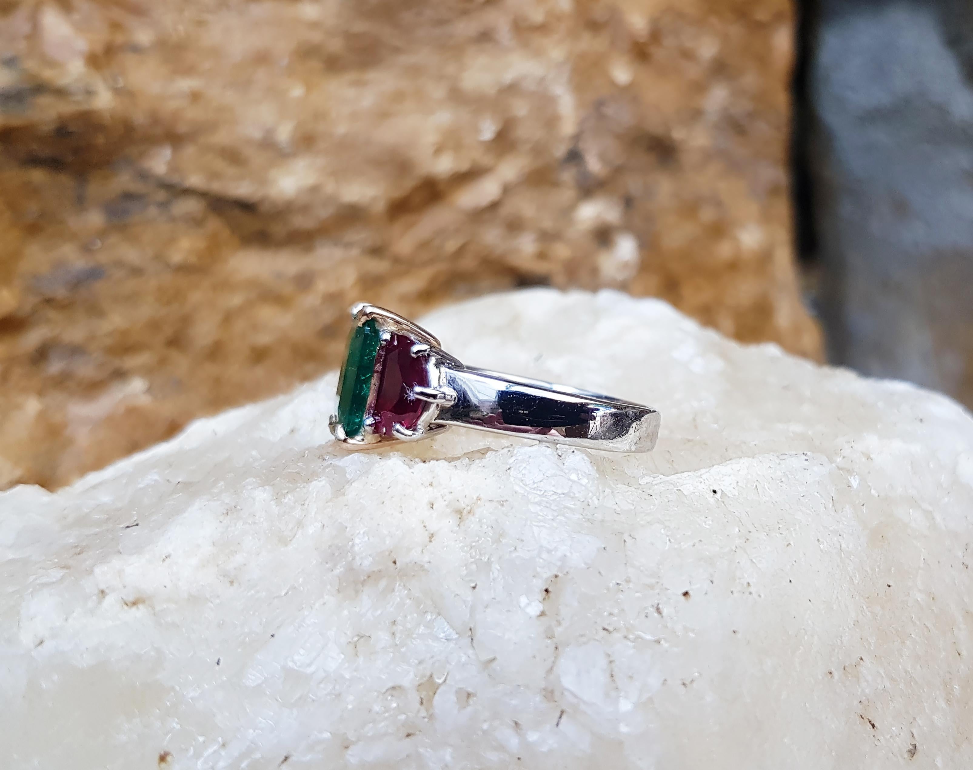 Square Cut Emerald with Ruby Ring Set in Platinum 950 Settings For Sale