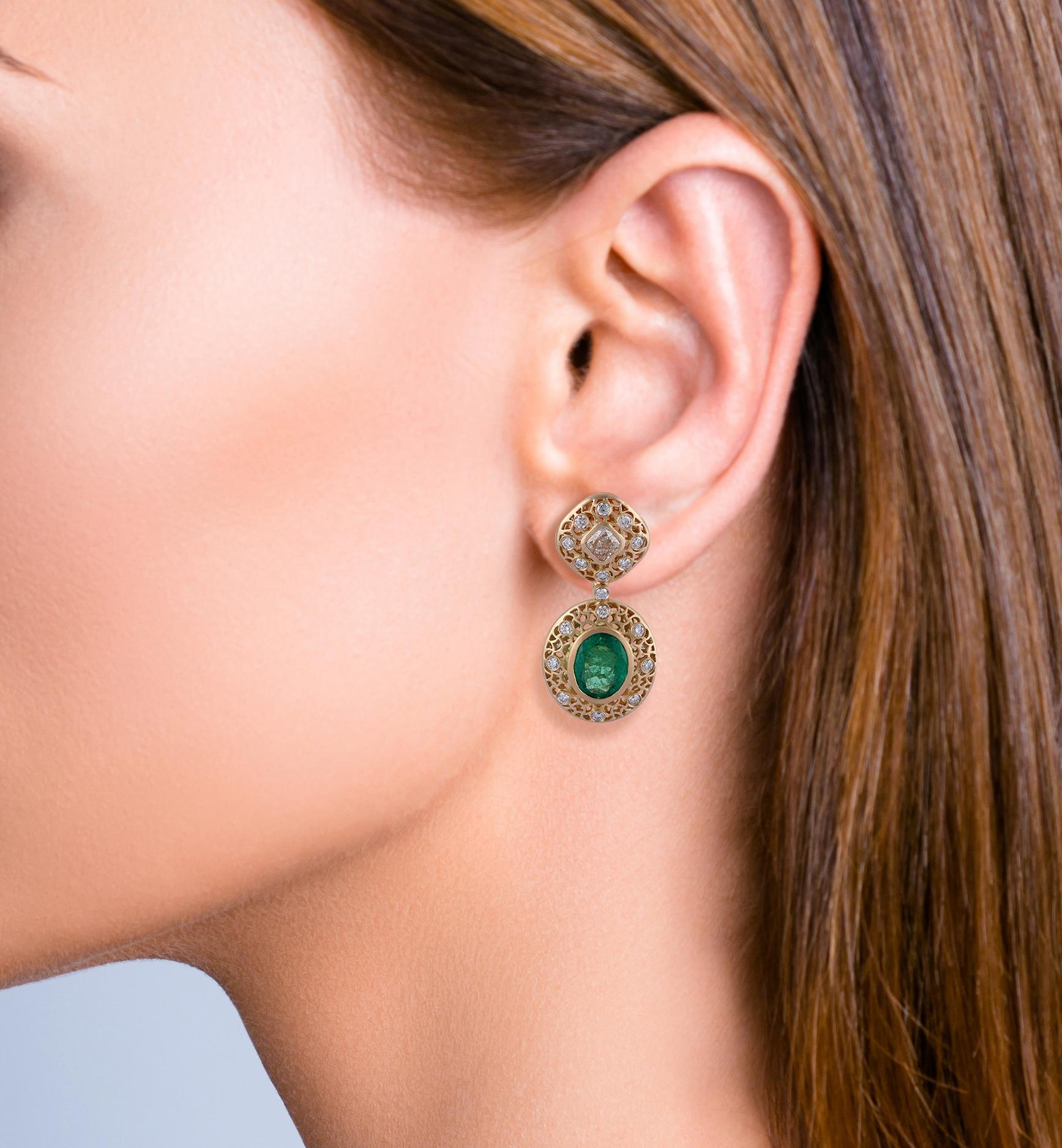 Artist Emerald and Yellow Diamond Earring Studded in 18 Karat Matte Yellow Gold For Sale