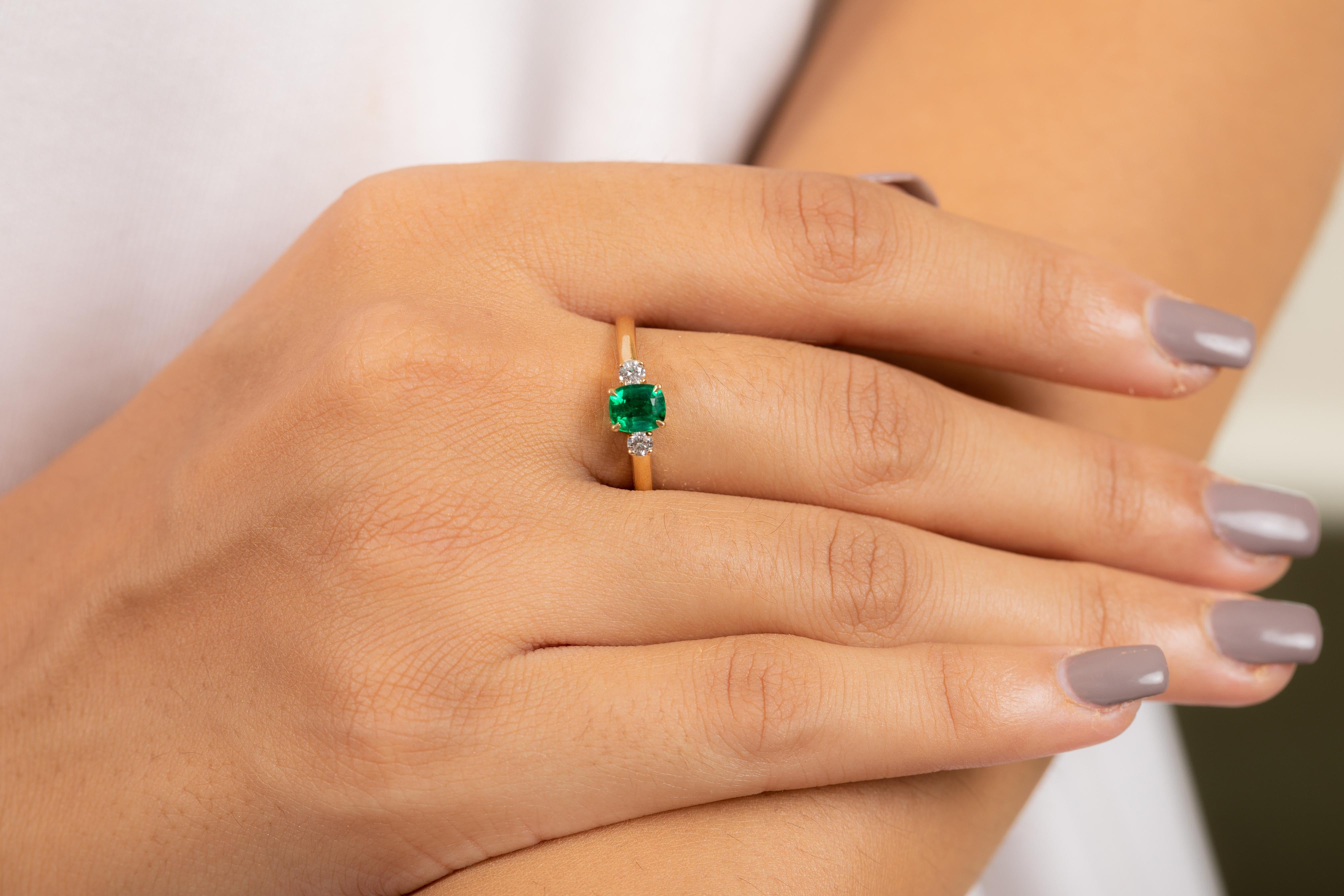 For Sale:  Emerald Gemstone Ring in 18k Solid Yellow Gold with Diamonds 9