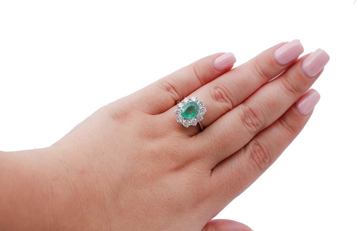 Women's Emerald, Diamonds , 18 Karat White Gold Modern Ring