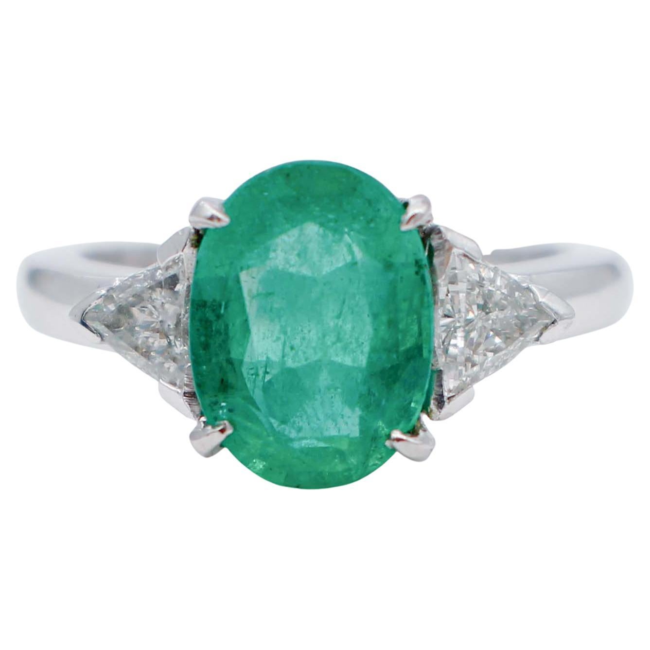 Emerald, Diamonds, Platinum Ring For Sale