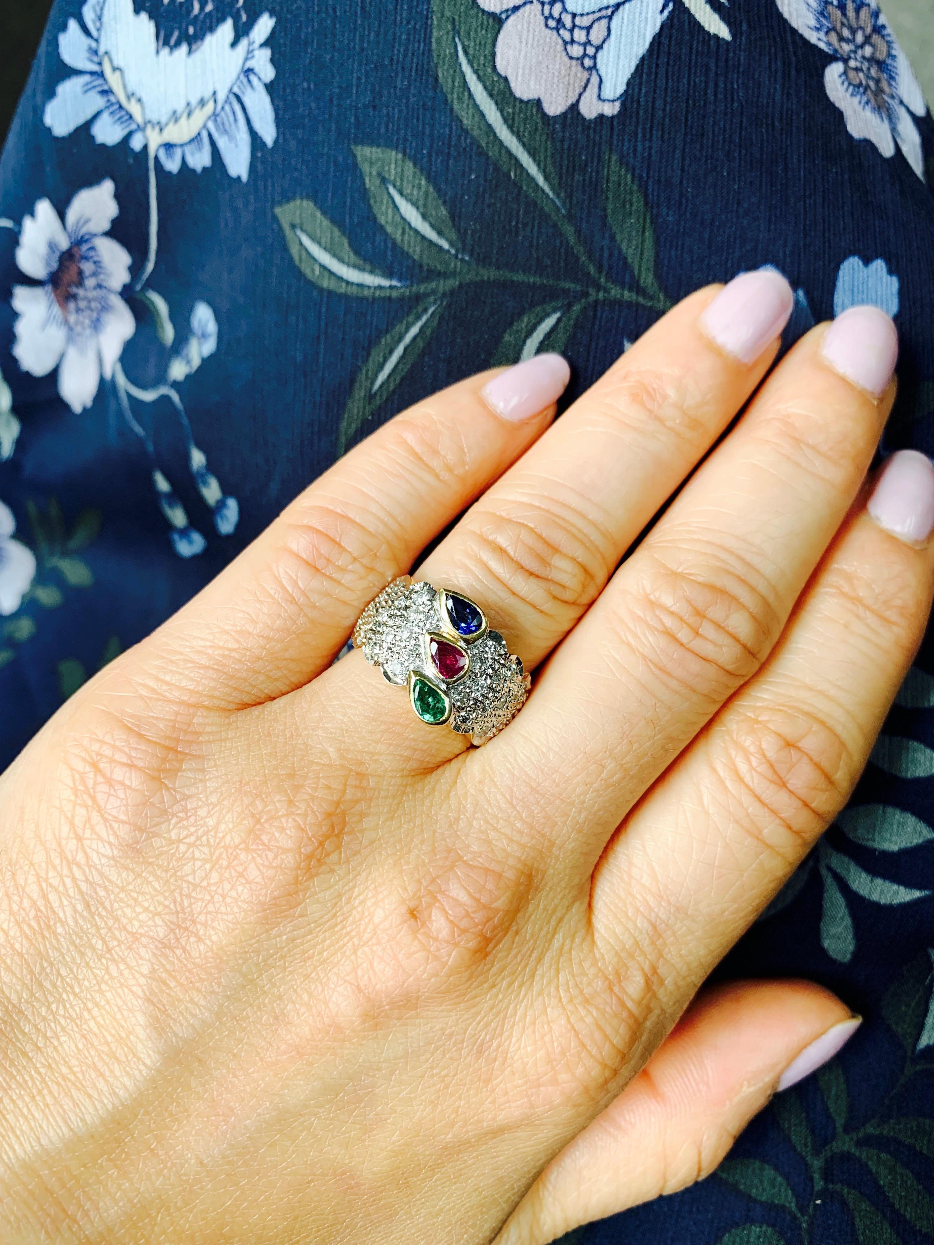 Emerald, Ruby, Blue Sapphire and Diamond Engagement Ring in 14k White Gold In Excellent Condition For Sale In New York, NY