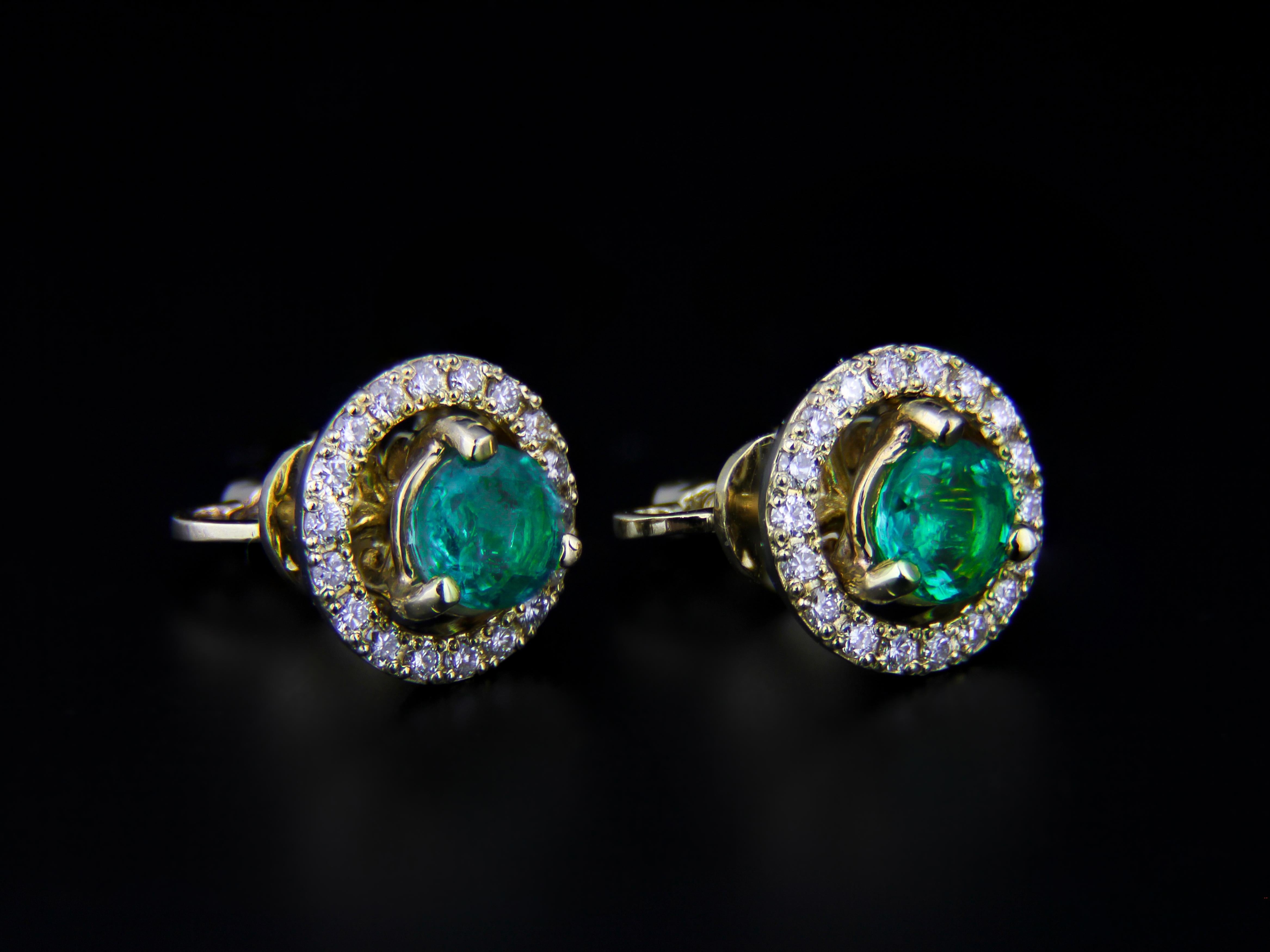 Emeralds 14k gold earrings studs. Removable jackets emeralds earrings.
Emerald Halo Jacket Stud Earrings. 14k White Gold Natural Emerald Studs with Halo Jackets.

Metal type: Gold
Metal stamp: 14k Gold
Weight: 2.5 gr
Central gemstones:
Natural