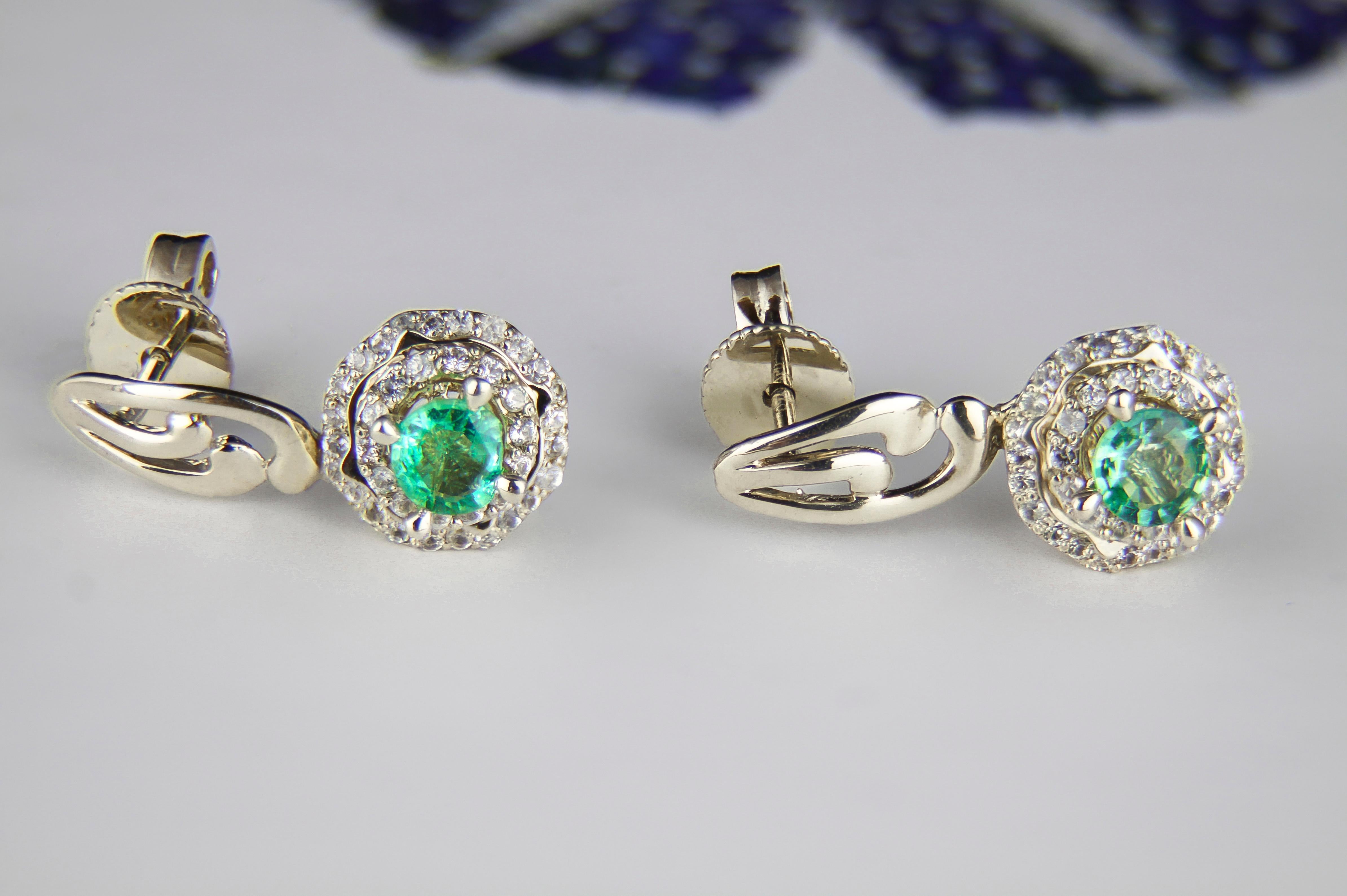 Women's or Men's Emeralds and Diamonds 14k Gold Earrings Studs, Round Emerald Earrings Studs For Sale
