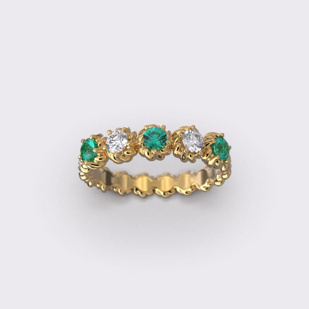 For Sale:  Emeralds and Diamonds Eternity 14k Gold Ring Made in Italy | Oltremare Gioielli  3