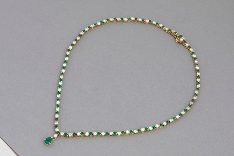 Emeralds and Diamonds French River Necklace For Sale at 1stdibs