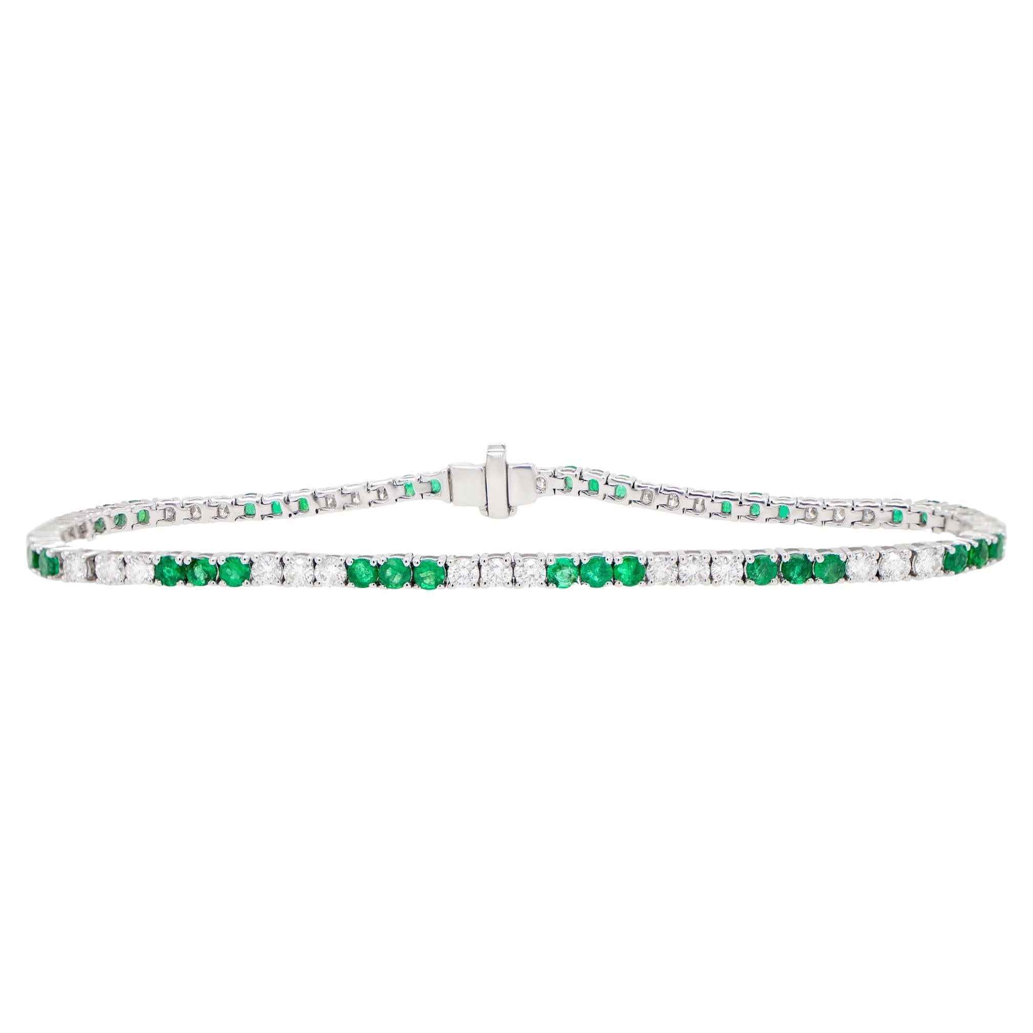 Emeralds and Diamonds Tennis Bracelet Round Cut 3.65 Carats 18K Gold For Sale