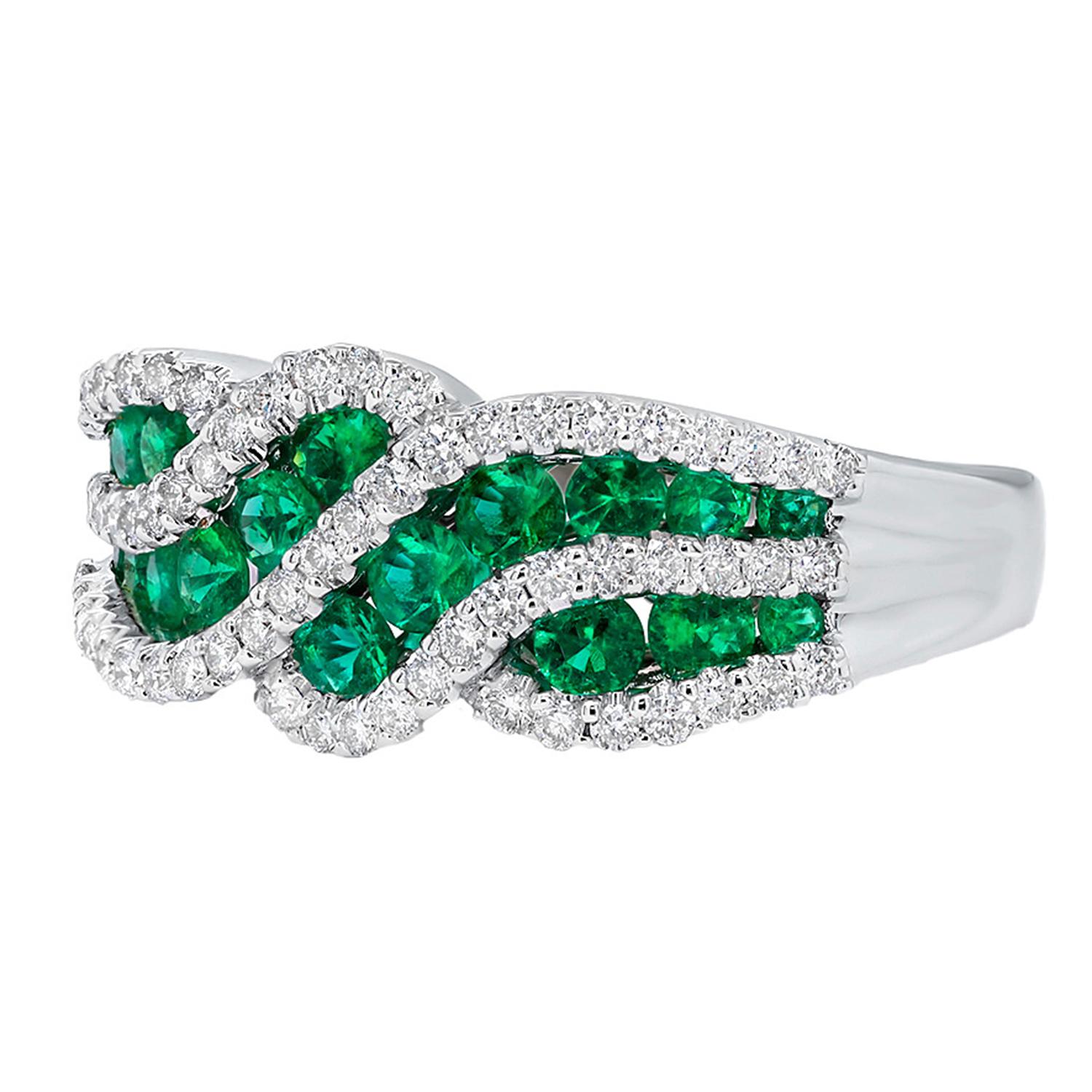 Emeralds and Diamonds Wave Band Ring 18K White Gold In Excellent Condition For Sale In Aliso Viejo, CA