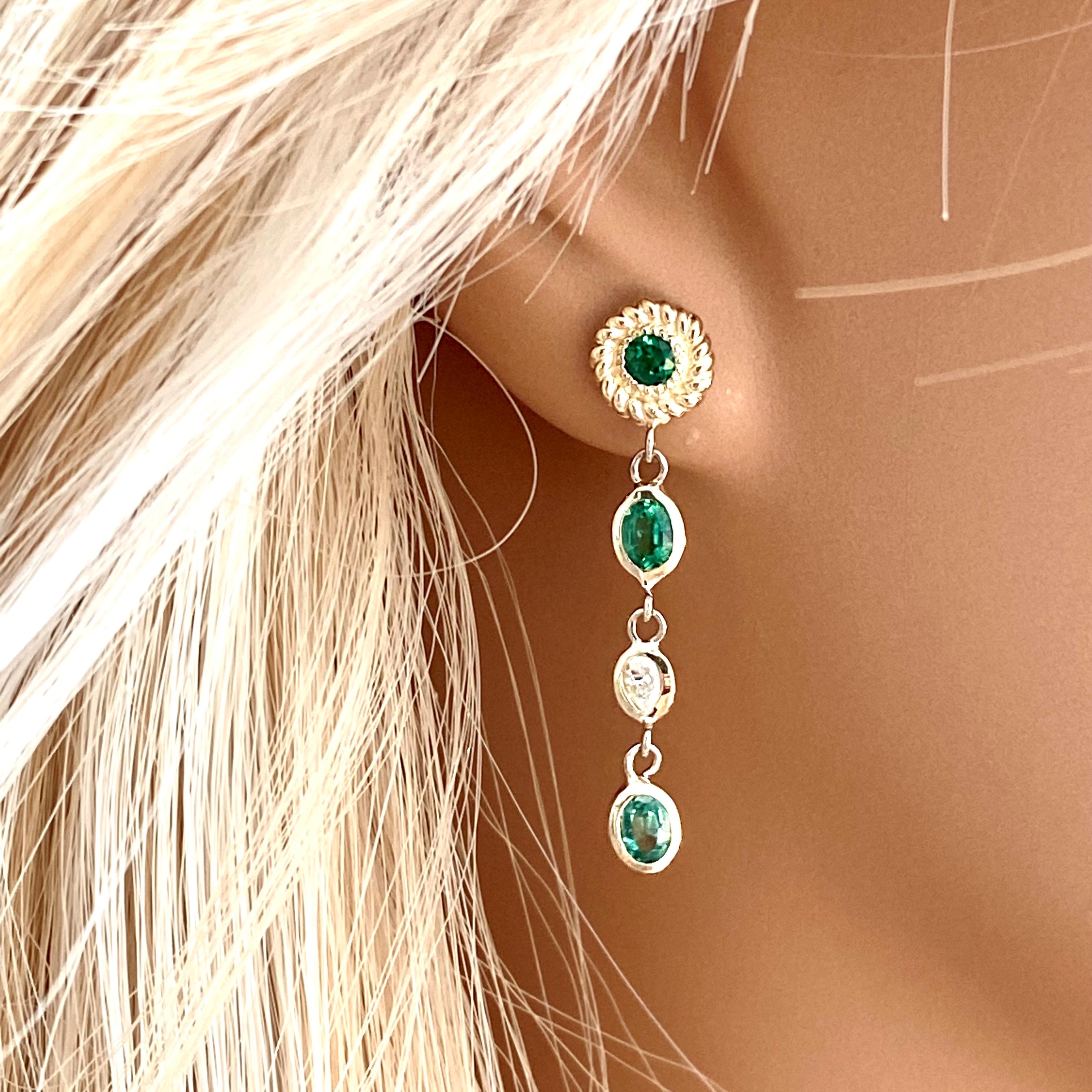 Women's or Men's Emeralds and Diamonds Yellow Gold Drop Earrings