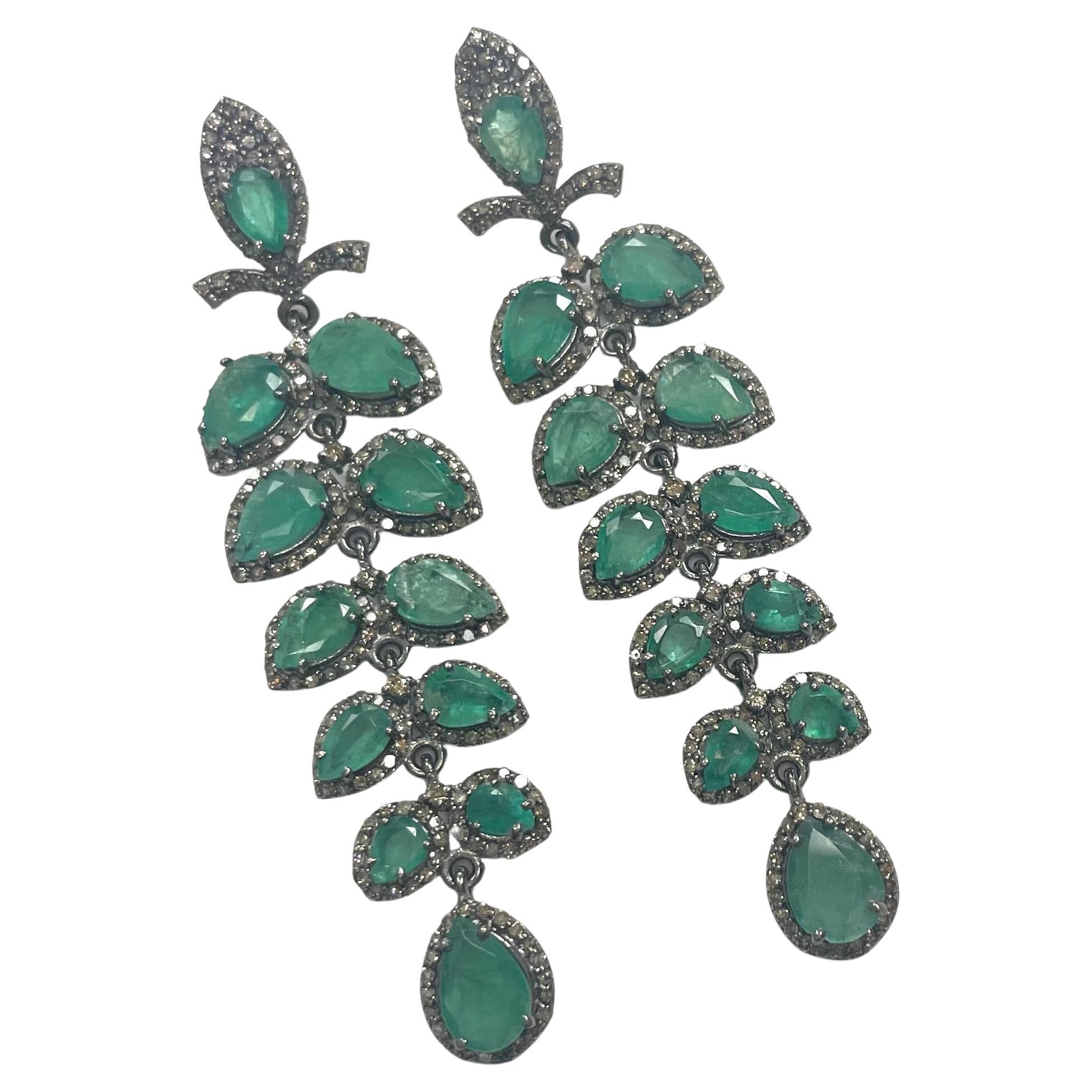 Emeralds and Pave Diamond Paradizia Earrings In New Condition For Sale In Laguna Beach, CA