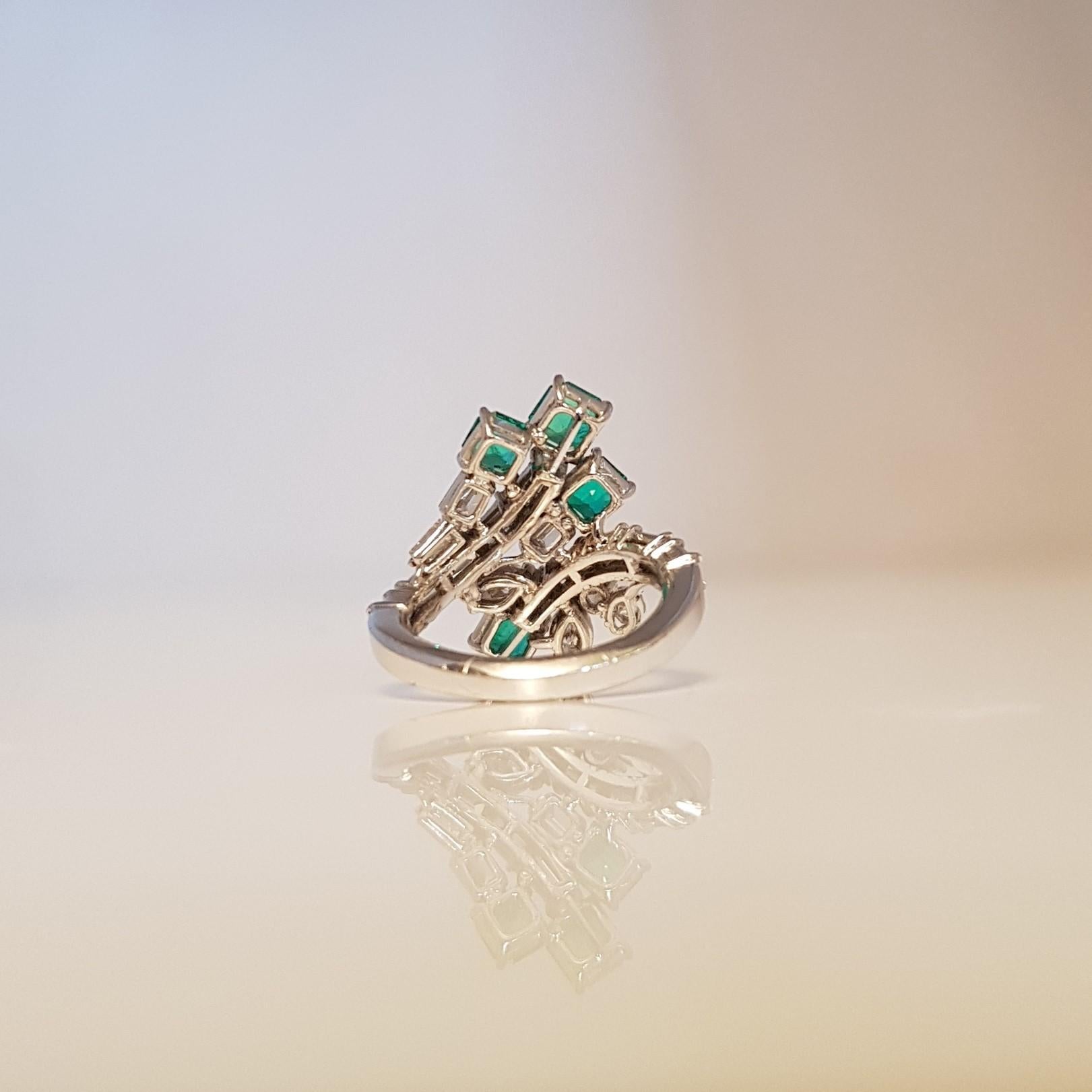 Princess Cut Emeralds and White Diamonds Platinum Ring For Sale