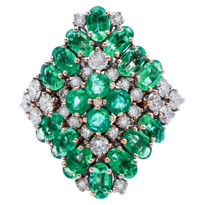 Emeraudes, diamants, bague en or blanc 14 carats