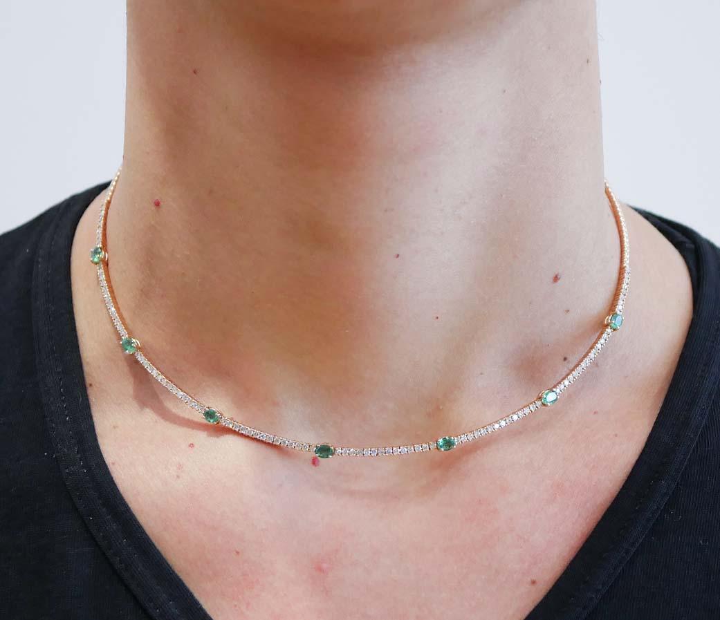 Emeralds, Diamonds, 18 Karat Rose Gold Necklace. In New Condition In Marcianise, Marcianise (CE)