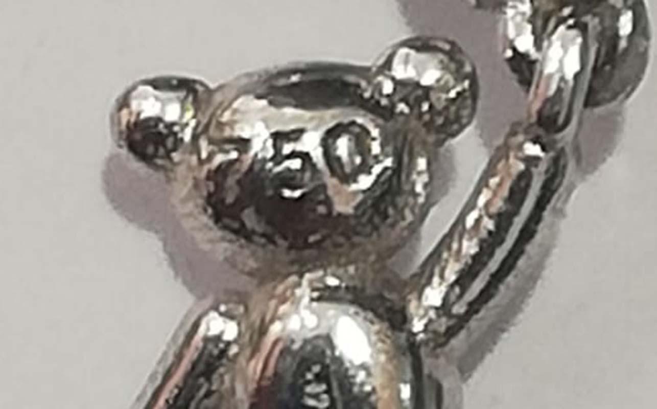 Esmeraldas, Diamantes, Oro Blanco 18 Kilates Collar Colgante Teddy en venta 1