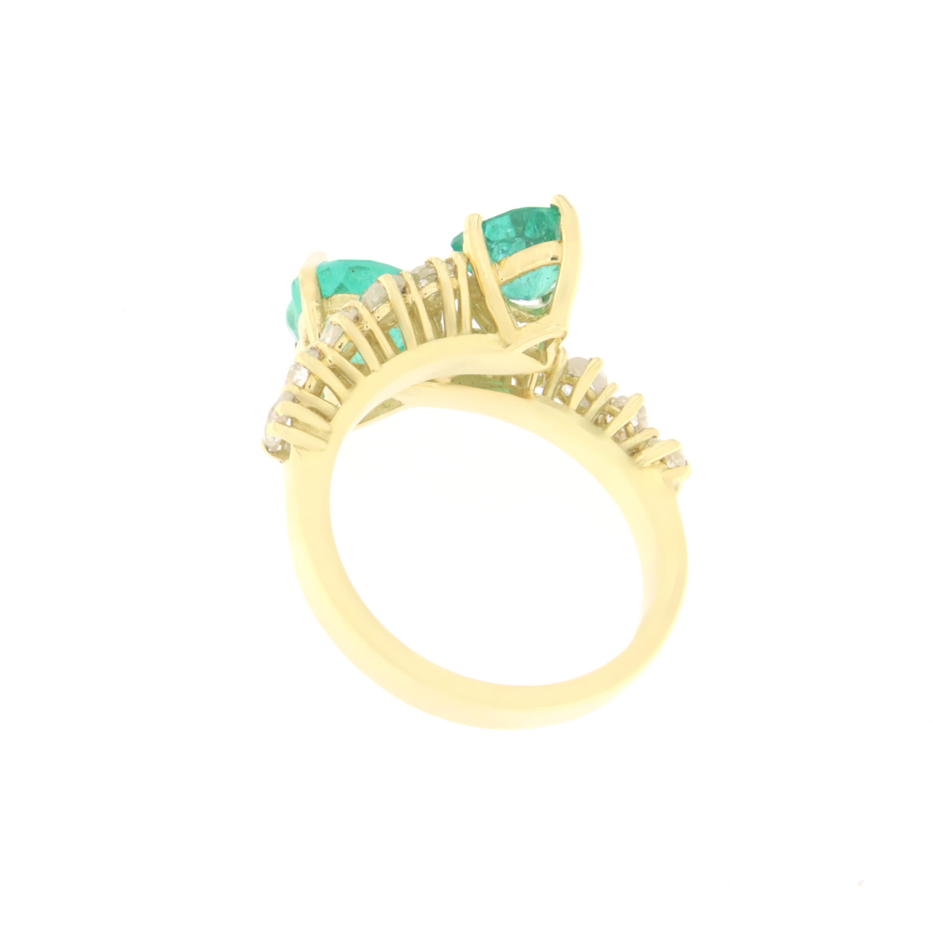 Emeralds Diamonds 18 Karat Yellow Gold Cocktail Ring In New Condition In Marcianise, IT