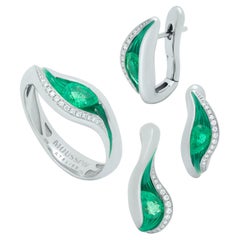 Emeralds Diamonds Enamel 18 Karat White Gold Melted Colors Suite